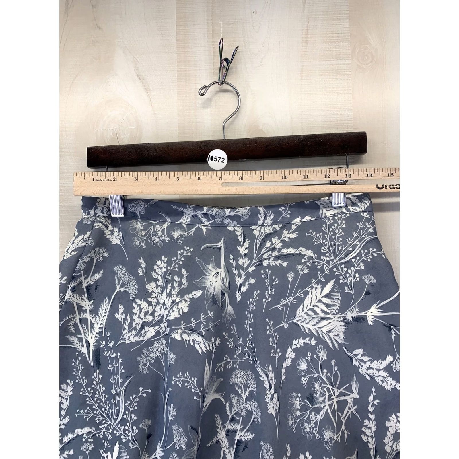 Vintage VINTAGE Jonathan Martin Skirt Floral Chiffon Gray Fit & Flare Size 11 Juniors Women 90s Party/Cocktail Vintage 90s Style Womens Size 32" / US 10 / IT 46 - 2 Thumbnail