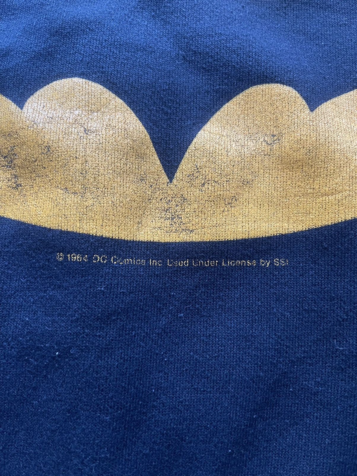 DC Comics × Vintage VINTAGE BATMAN BIG LOGO DC COMICS TEE VERY RARE Size US L / EU 52-54 / 3 - 3 Thumbnail