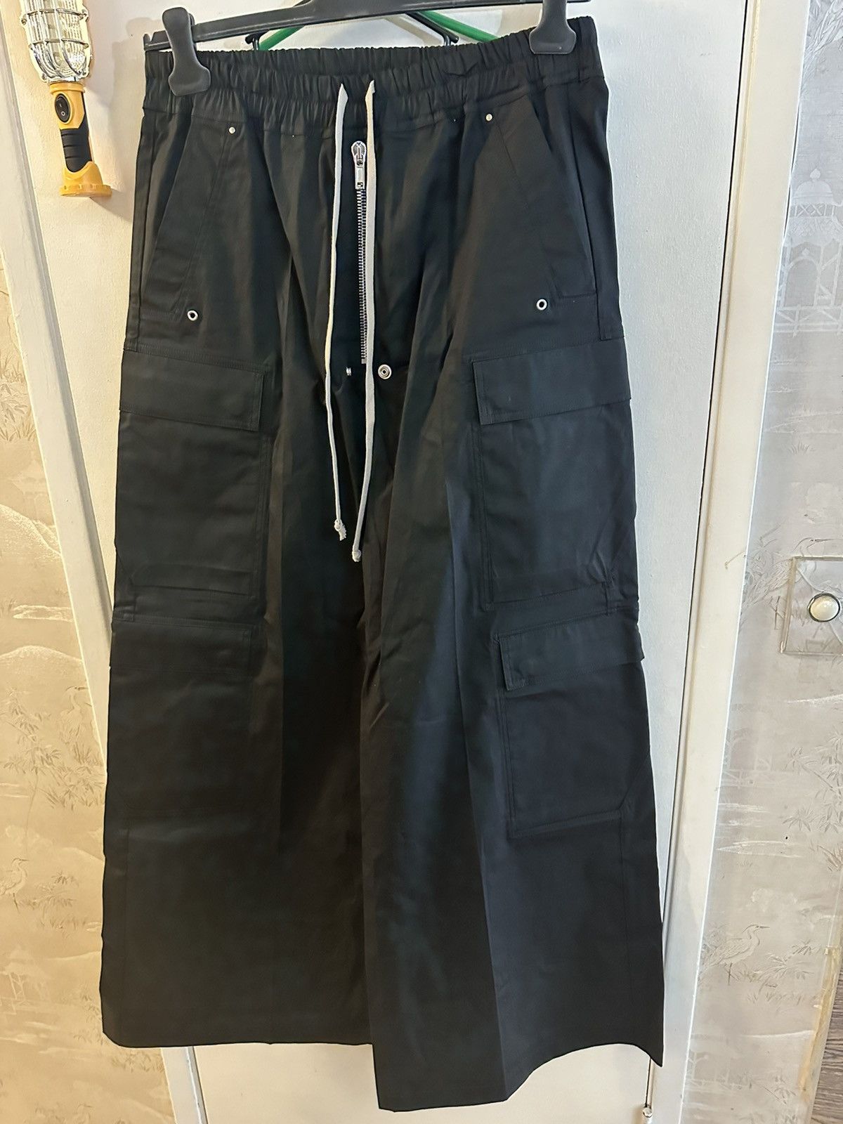 Rick Owens Rick owens lido jumbo cargo belas black twill size 50 Size US 34 / EU 50 - 1 Thumbnail