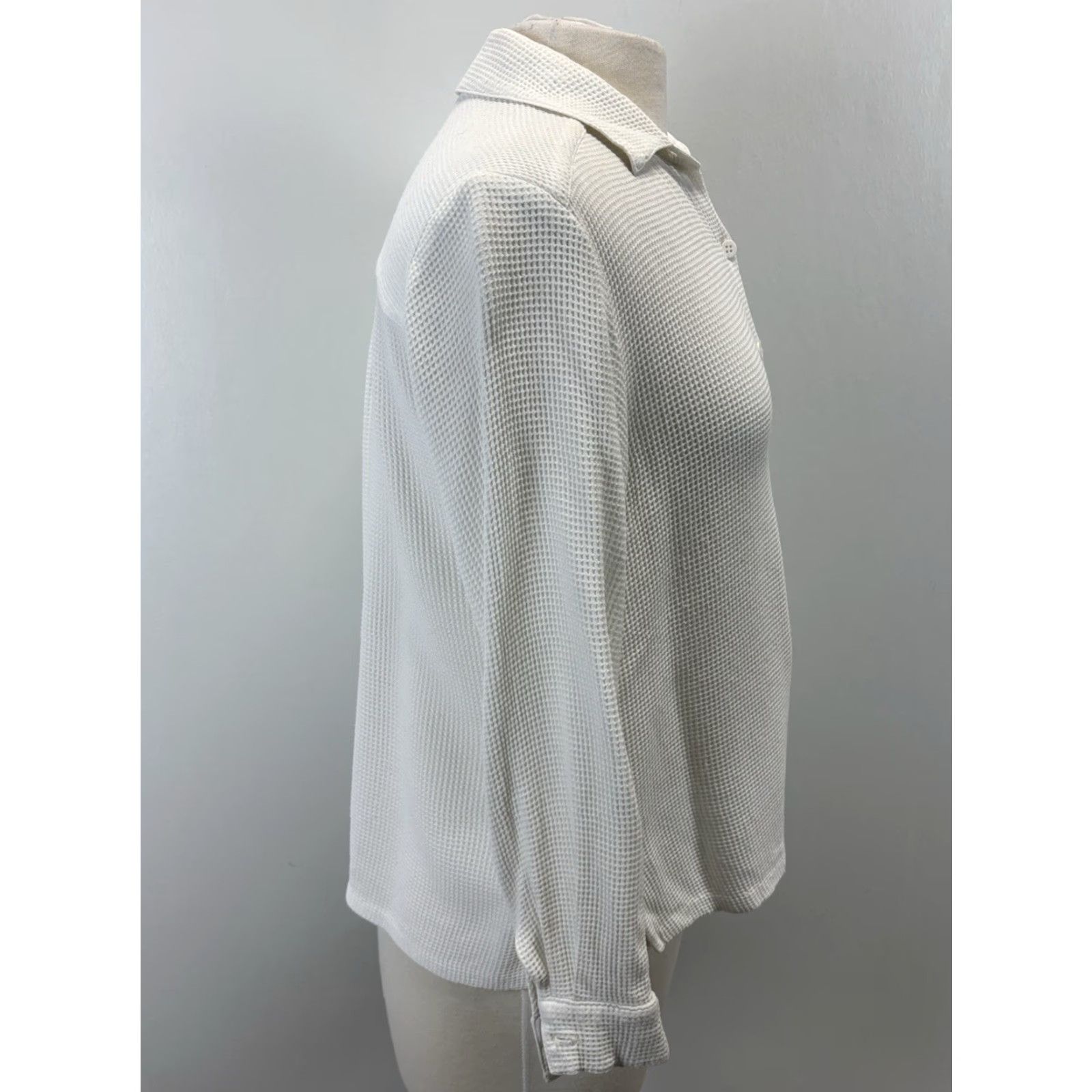 Eileen Fisher EILEEN FISHER White Waffle Knit Button-Up Shirt Size Small Women’s Casual Minimalist Size S / US 4 / IT 40 - 4 Thumbnail