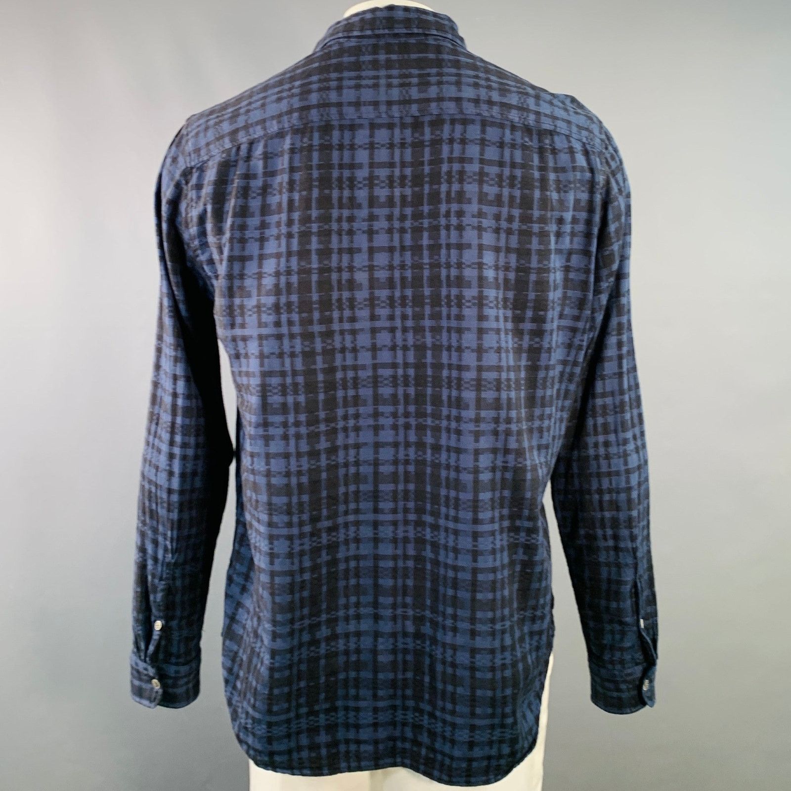 Other WOOLRICH Size XL Navy Cotton One Pocket Long Sleeve Shirt Size US XL / EU 56 / 4 - 4 Thumbnail