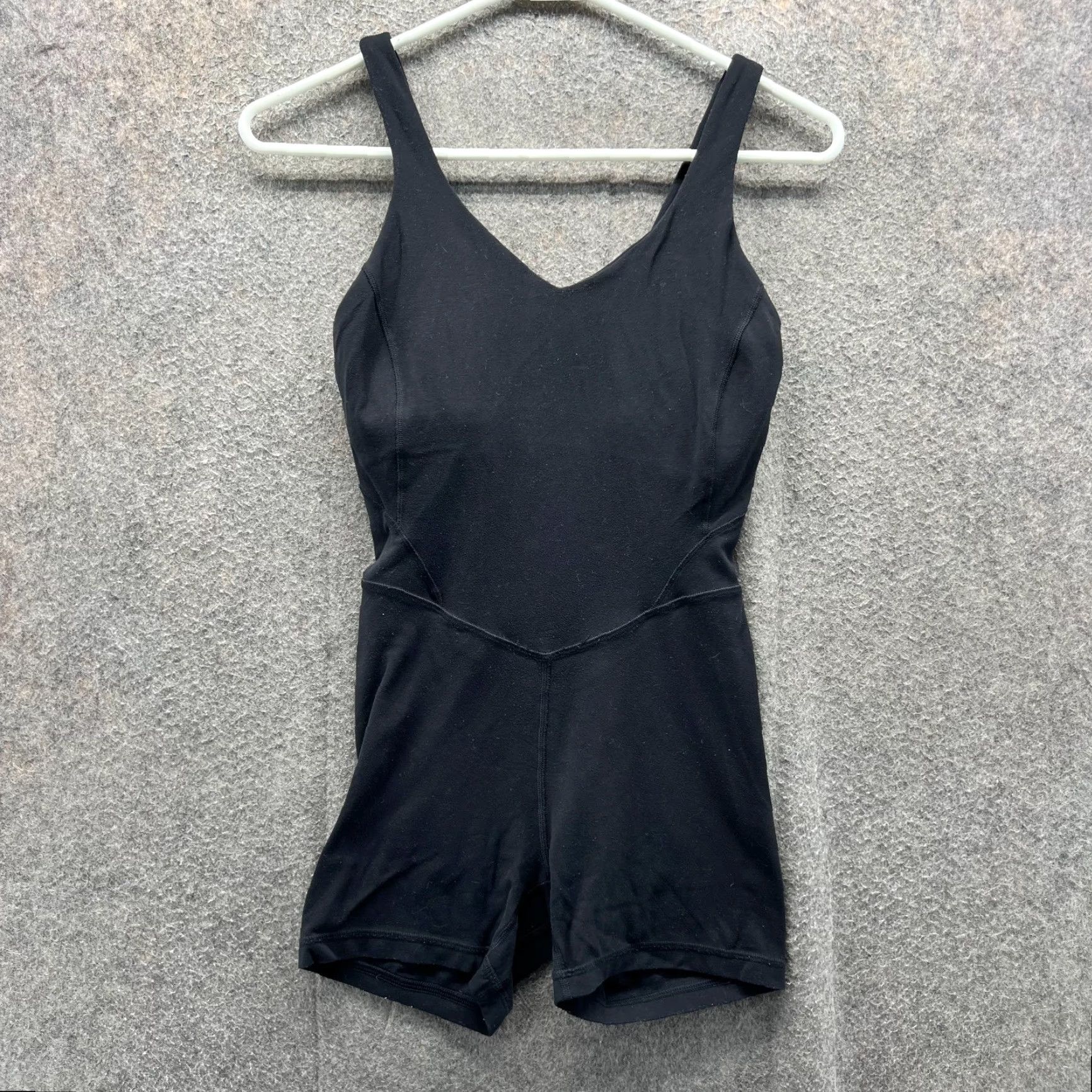 Lululemon Lululemon Align Bodysuit Womens 2 Black V-Neck Short Length Nulu Yoga Romper Bodysuit (One-Piece) Womens Black 2 X-Long? Size XS / US 0-2 / IT 36-38 - 2 Thumbnail
