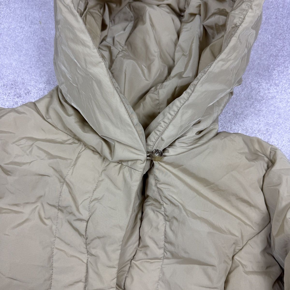 Moncler Vintage Moncler Beige Long Puffer Down Jacket Size 2 / M Size M / US 6-8 / IT 42-44 - 11 Thumbnail
