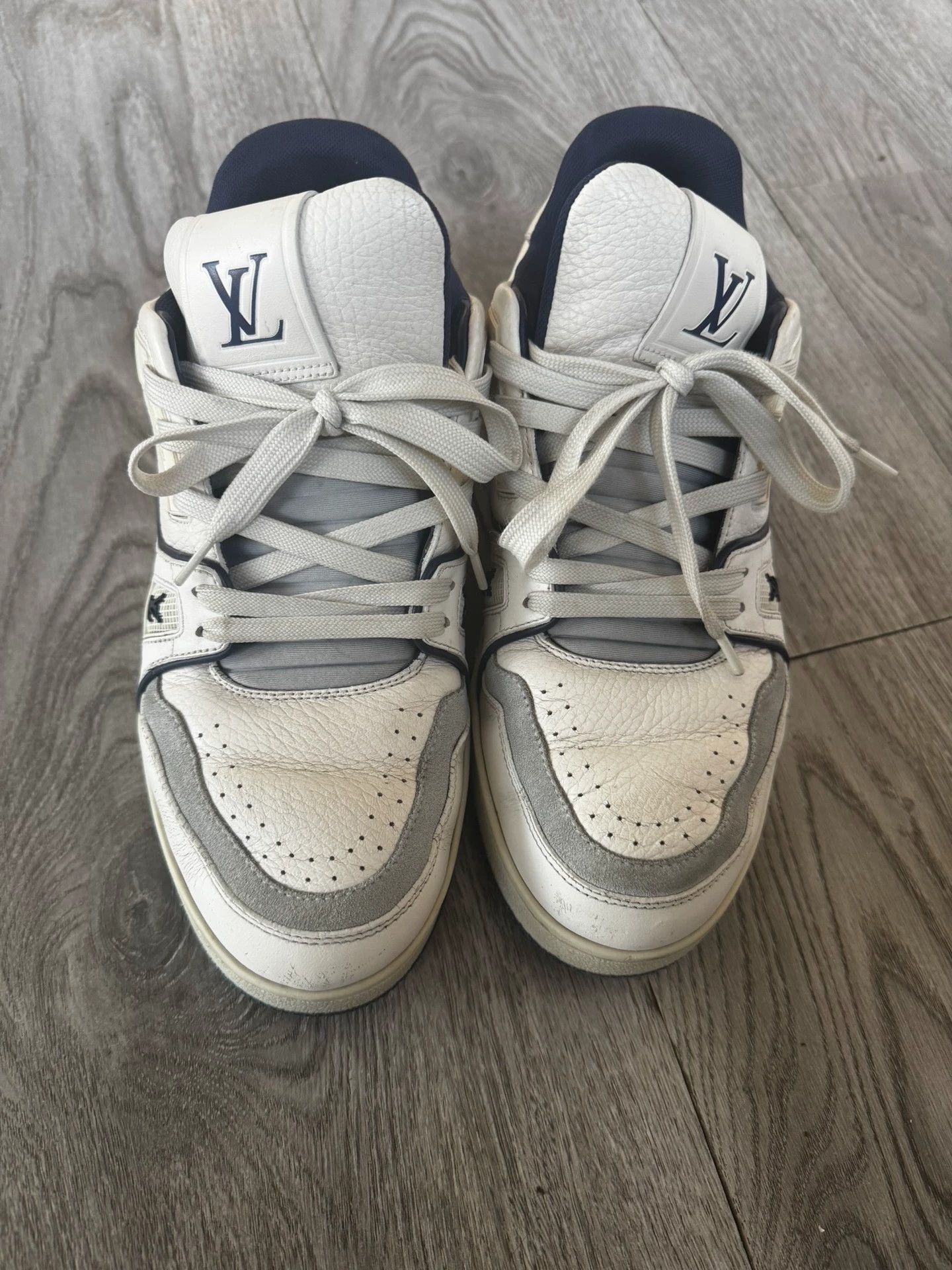Louis Vuitton LV 5.5 Used Authentic Shoes Size US 5.5 / IT 35.5 - 1 Thumbnail