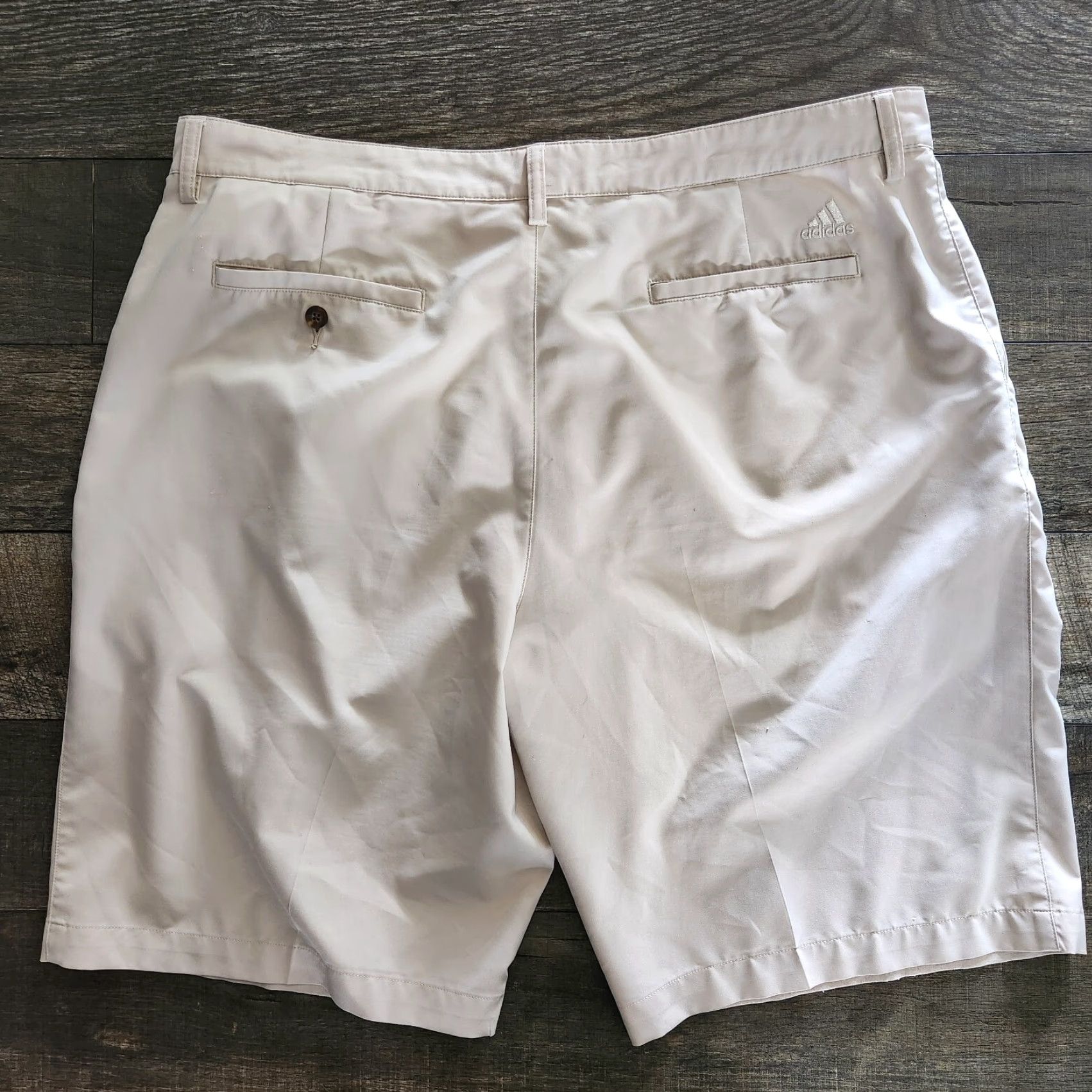 Adidas Adidas Golf Shorts Men 38 10" Flat Front Beige Medium Wash Climalite Quick Dry Size US 38 / EU 54 - 3 Thumbnail