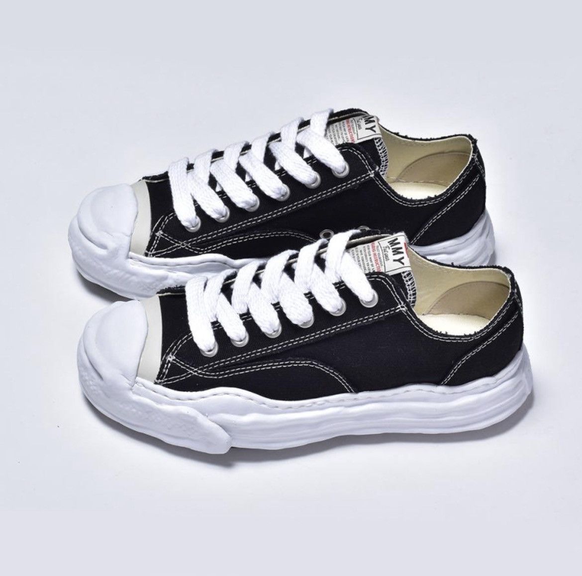 Maison MIHARA YASUHIRO MIHARA YASUHIRO HANK OG Sole Canvas Low-top Sneaker 42 Size US 9 / EU 42 - 2 Thumbnail