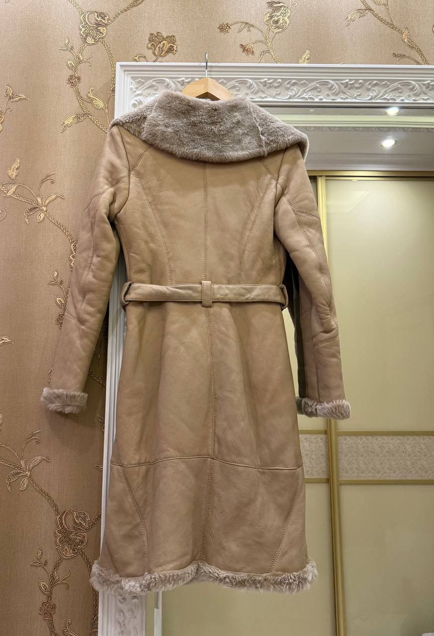 Versace Versace Beige Shearling Fur Coat Buckled Medusa Belt Rare Size S / US 4 / IT 40 - 5 Thumbnail