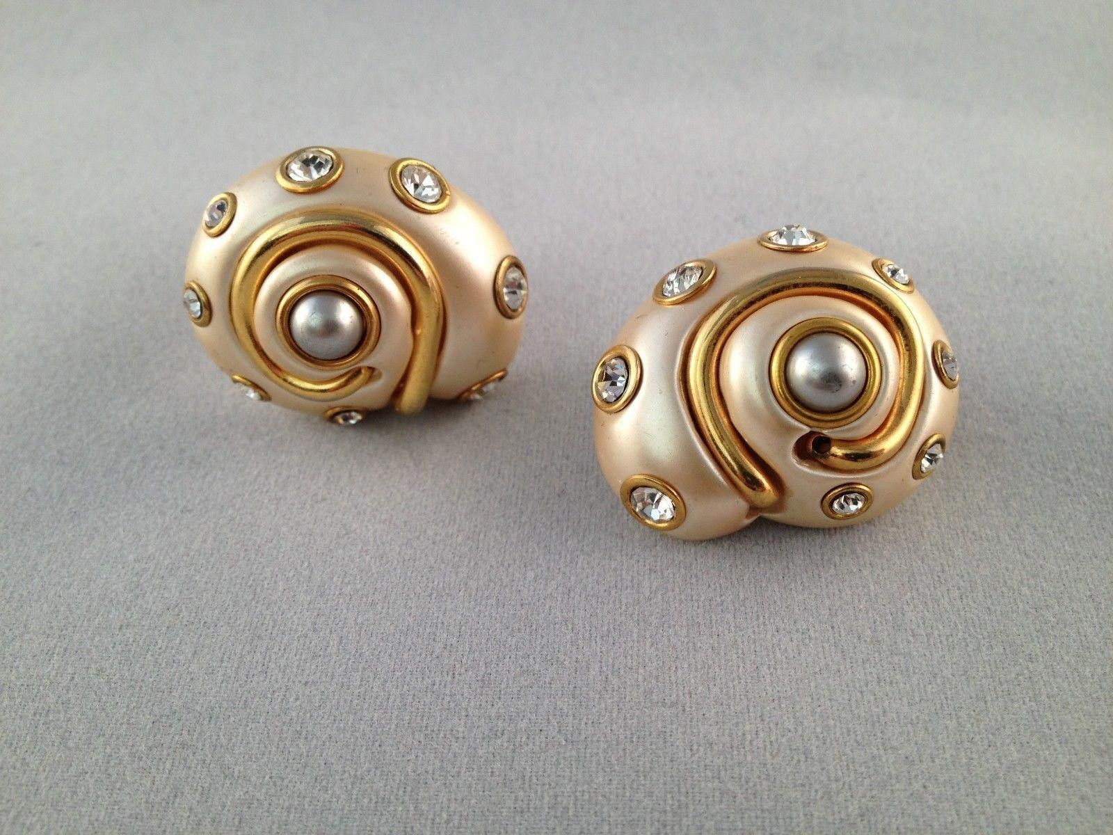 Designer Kenneth Lane Shell 2 Tone Simulated Shell Earrings Size ONE SIZE - 1 Thumbnail