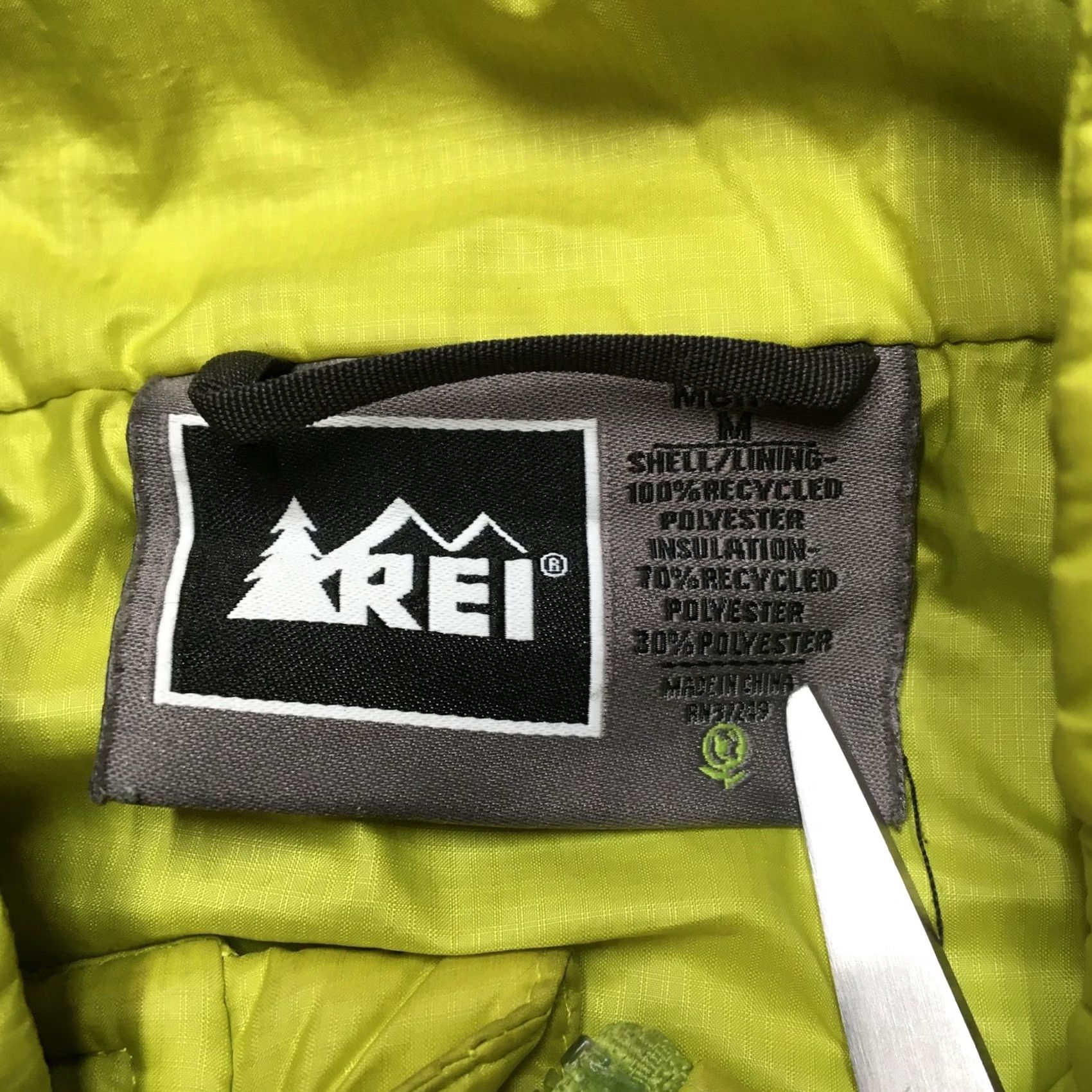 Vintage REI Vest Mens M Lime Green Insulated Pertex Quantum ECO PrimaLoft Puffer Quilted Zip Casual Travel Hiking Walking Yellow Mens Vest Size US M / EU 48-50 / 2 - 5 Thumbnail