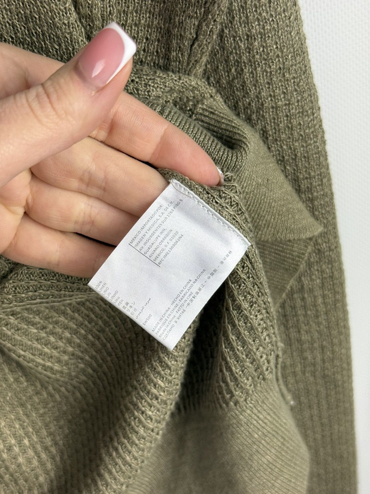 Suitsupply Suitsupply Men’s Linen Button Front Knitted Cardigan Sweater Size US XL / EU 56 / 4 - 11 Thumbnail