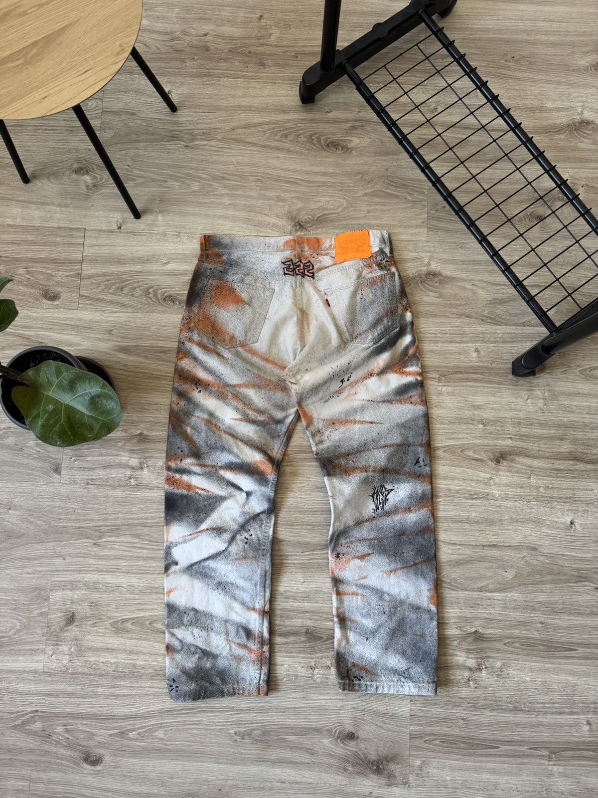 Levi's Vintage Y2K Custom Levi’s 501 Crazy Painted Denim Jeans Size US 36 / EU 52 - 4 Thumbnail