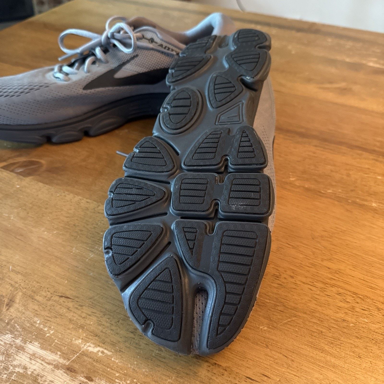 Brooks Brooks Anthem Running Shoes Size Mens 13US Graphite Medium Size US 13 / EU 46 - 6 Thumbnail