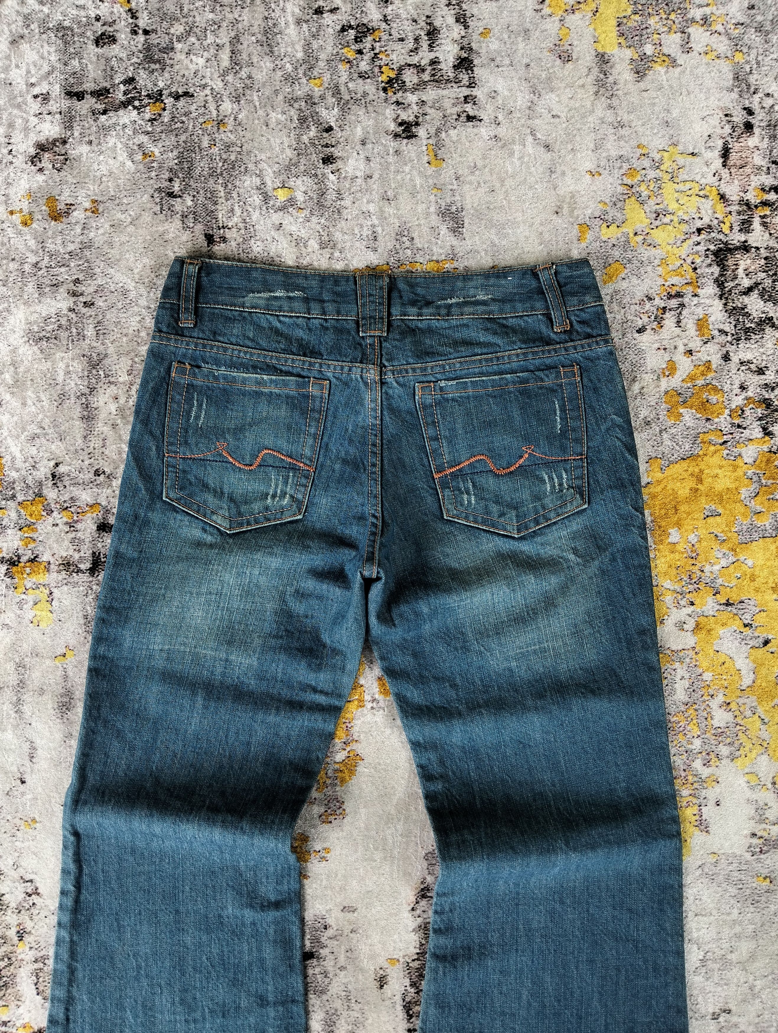 Tornado Mart Y2K Interflow Whiskers Flared Bell Bottom Low Rise Jeans Size US 28 / EU 44 - 7 Thumbnail