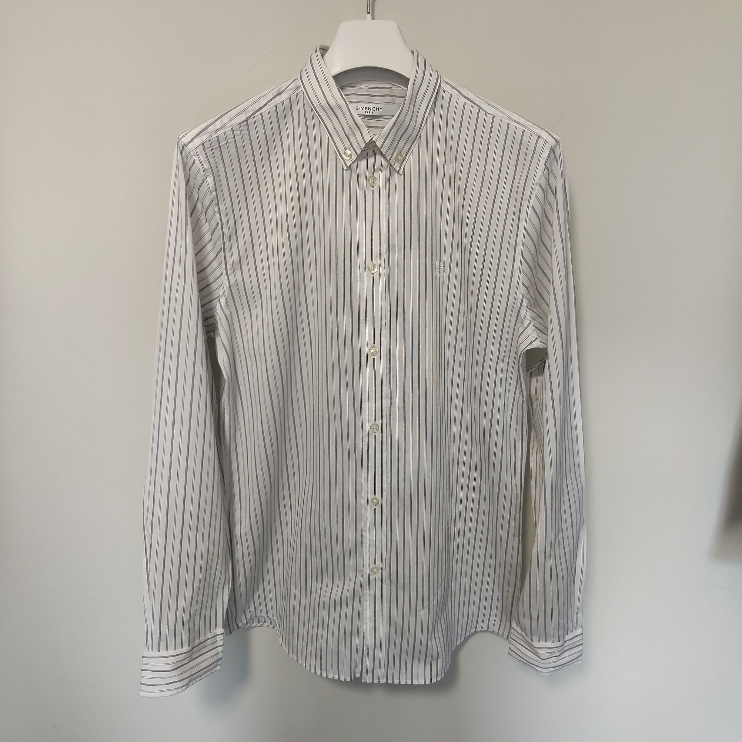 Givenchy Embroidered logo shirt Size US L / EU 52-54 / 3 - 1 Thumbnail
