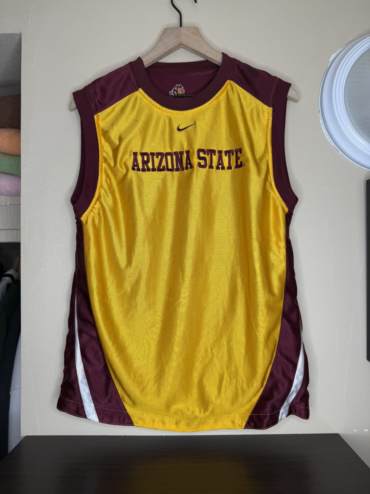 Nike Vintage Nike Arizona State University Reversible Jersey SZ L Size US L / EU 52-54 / 3 - 3 Thumbnail