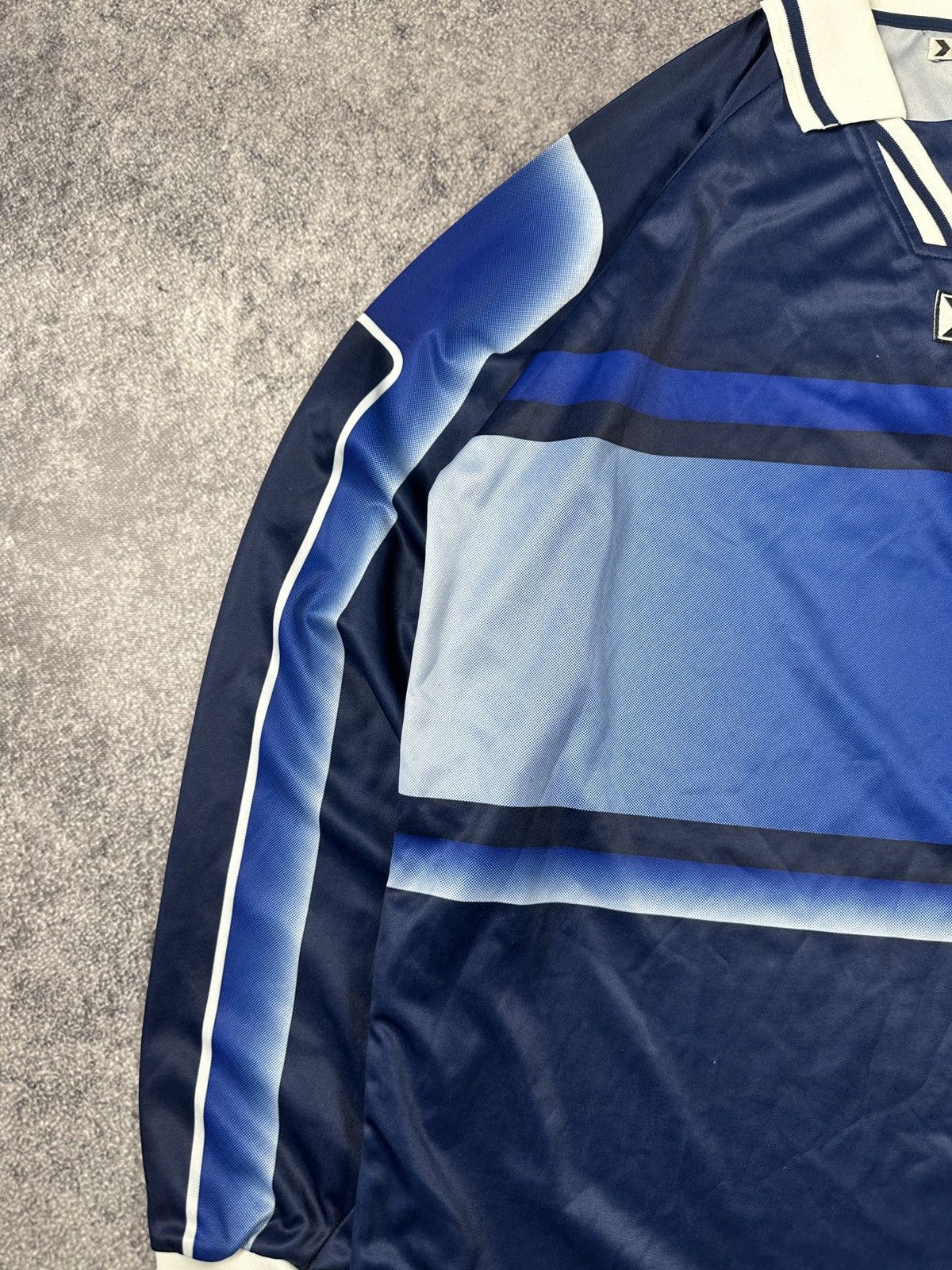 Hummel Y2K Vintage 90s Hummel Soocer Jersey Streetwear Rare 2XL Size US XXL / EU 58 / 5 - 3 Thumbnail