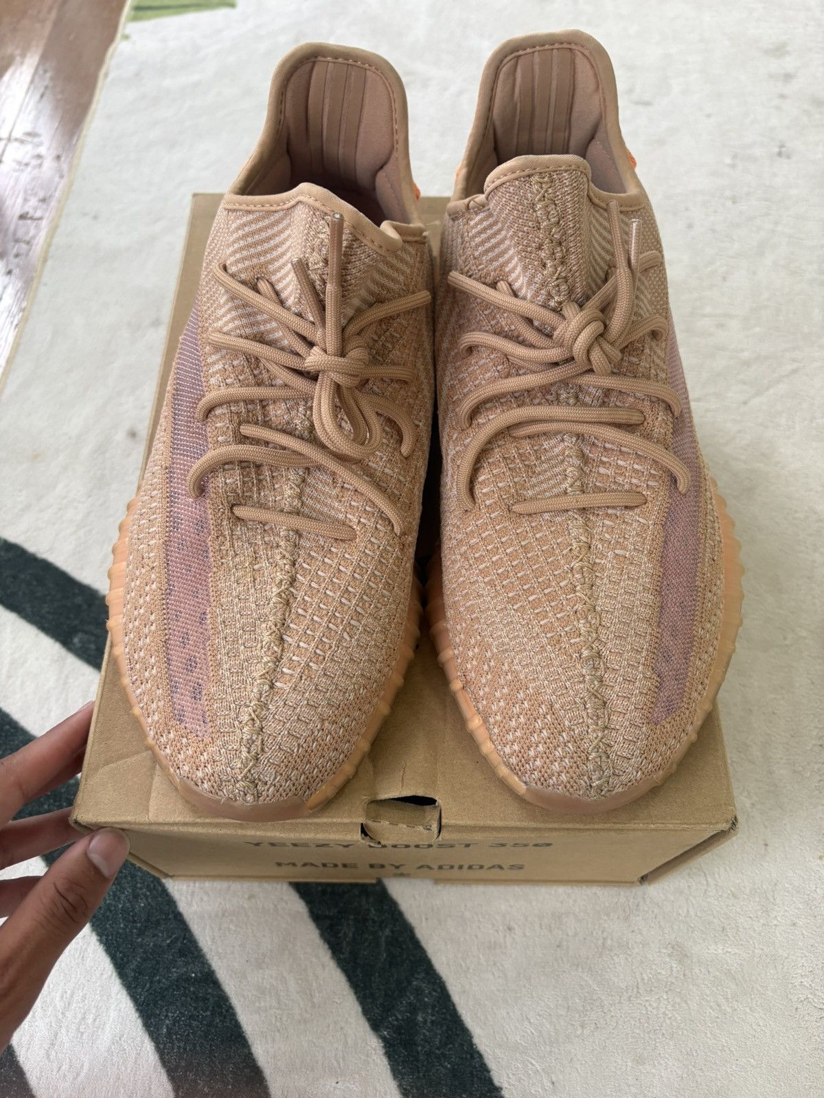 Yeezy Yeezy Boost 350 V2 Clay Size 11 Size US 11 / EU 44 - 2 Thumbnail