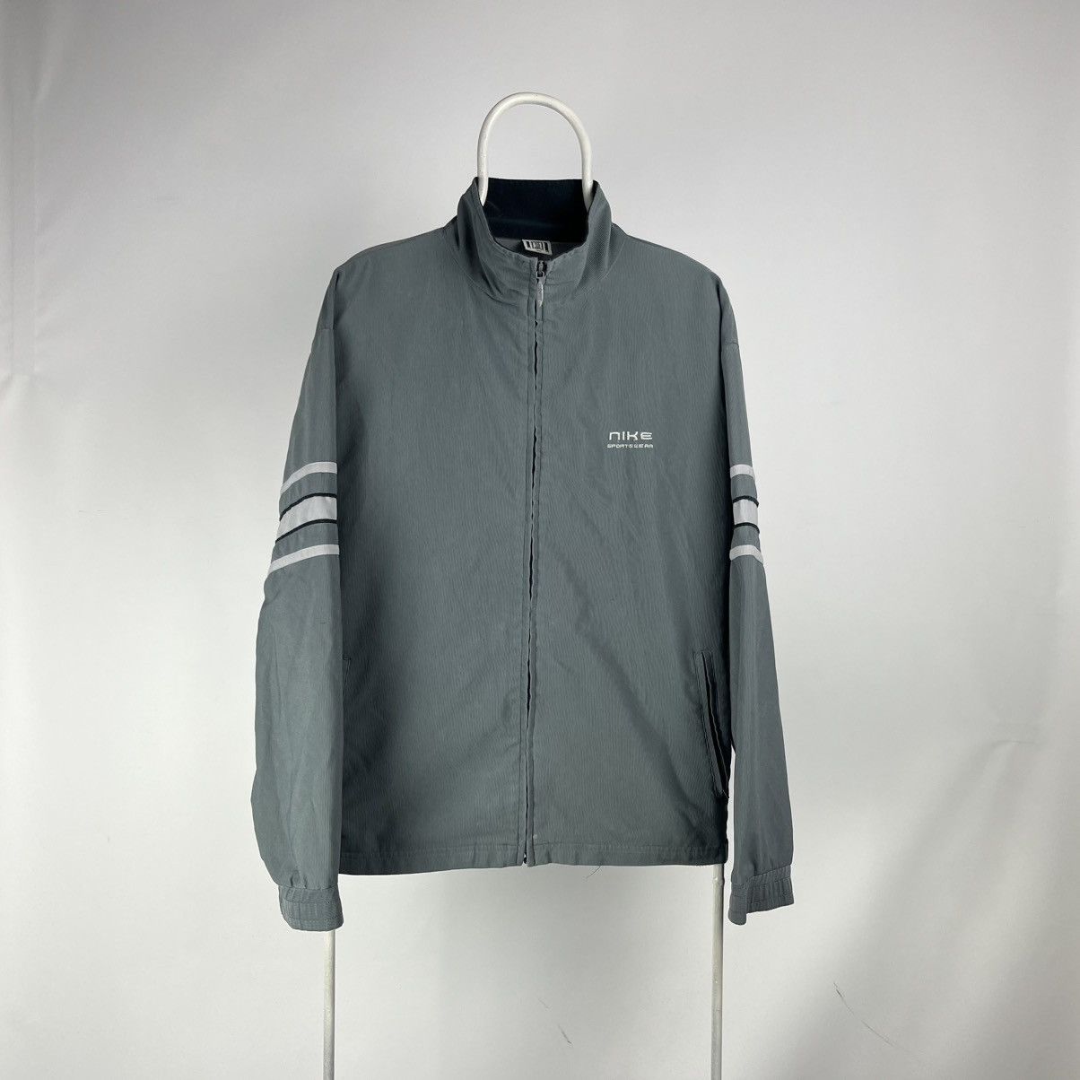 Nike Vintage Nike Track Jacket Rare Size Large Size US L / EU 52-54 / 3 - 1 Thumbnail