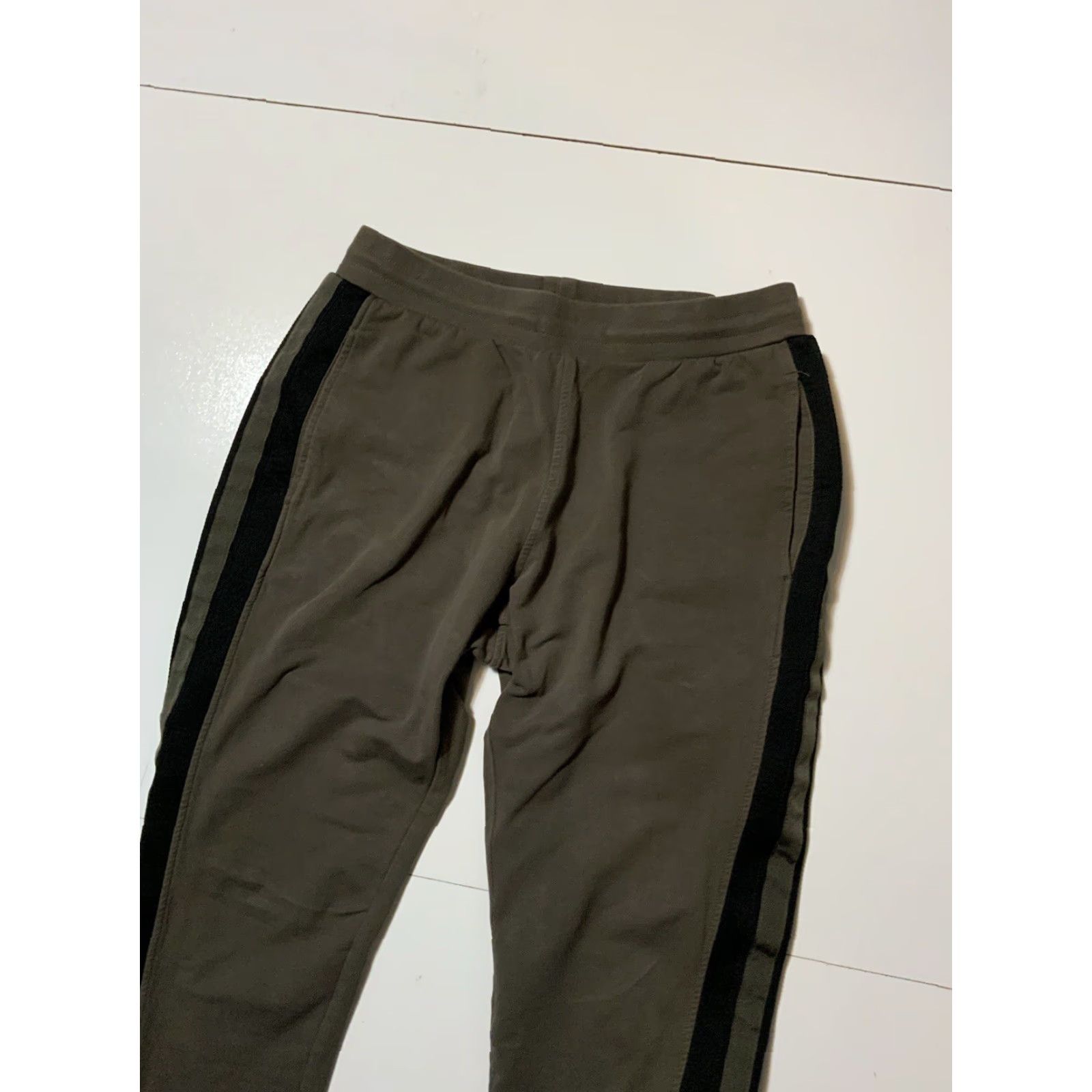 Antony Morato VINTAGE Antony Morato Slim Fit Jogger Striped Sweat Pants Mens L Olive Green Black Slimming Activewear Pants Size US 33 - 6 Thumbnail