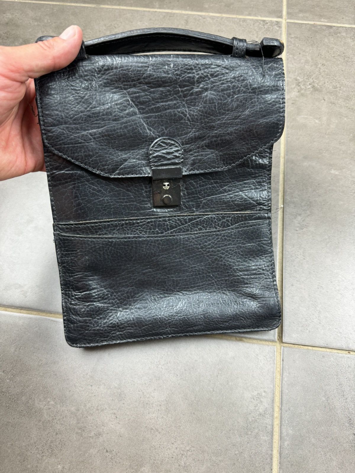 Vintage Genuine Lather man’s bag Size ONE SIZE - 2 Thumbnail