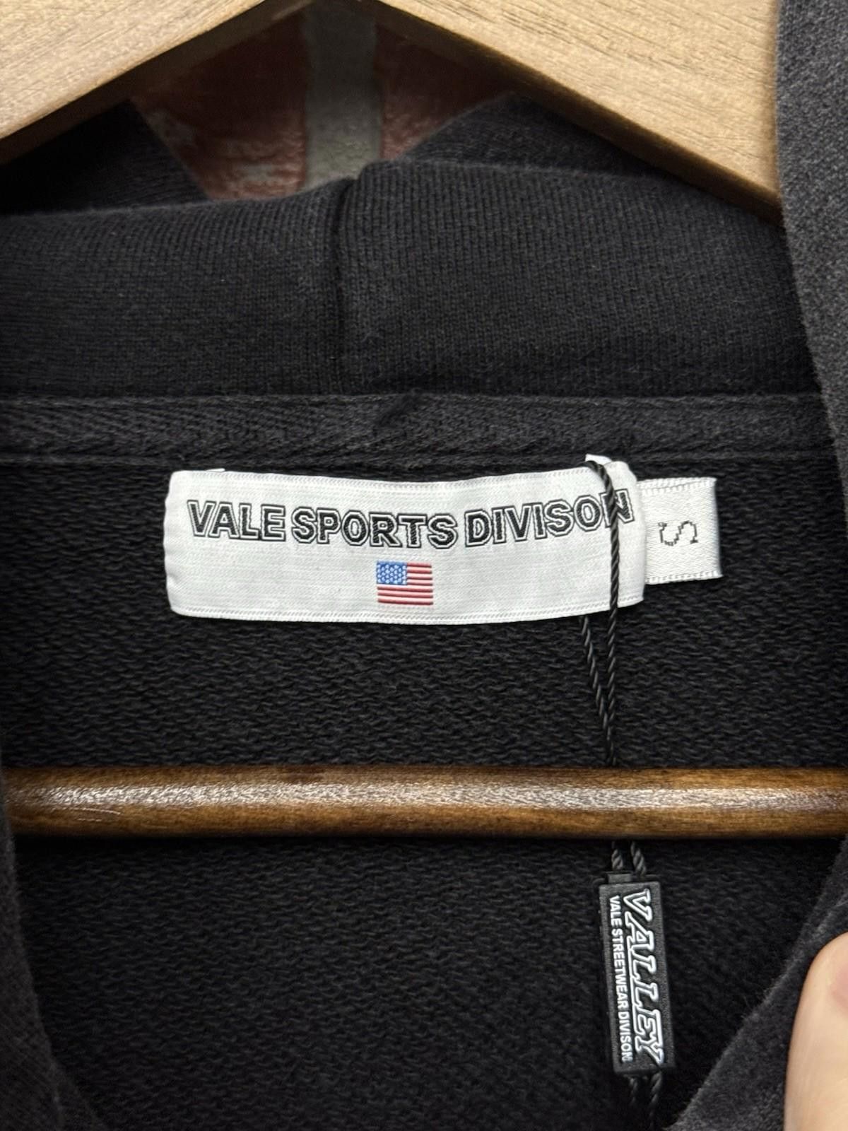 Vale Size Small- Vale Black Pull Over Hoodie Grey Authentic NEW Size US S / EU 44-46 / 1 - 8 Thumbnail