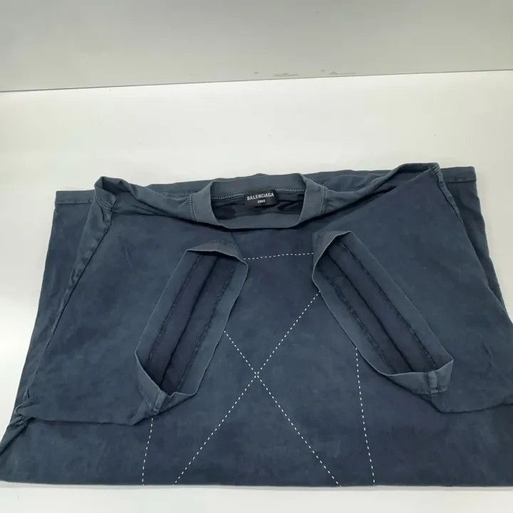 Other Balenciaga Balenciaga Black Logo Casual Short Sleeve TShir Size US S / EU 44-46 / 1 - 4 Thumbnail