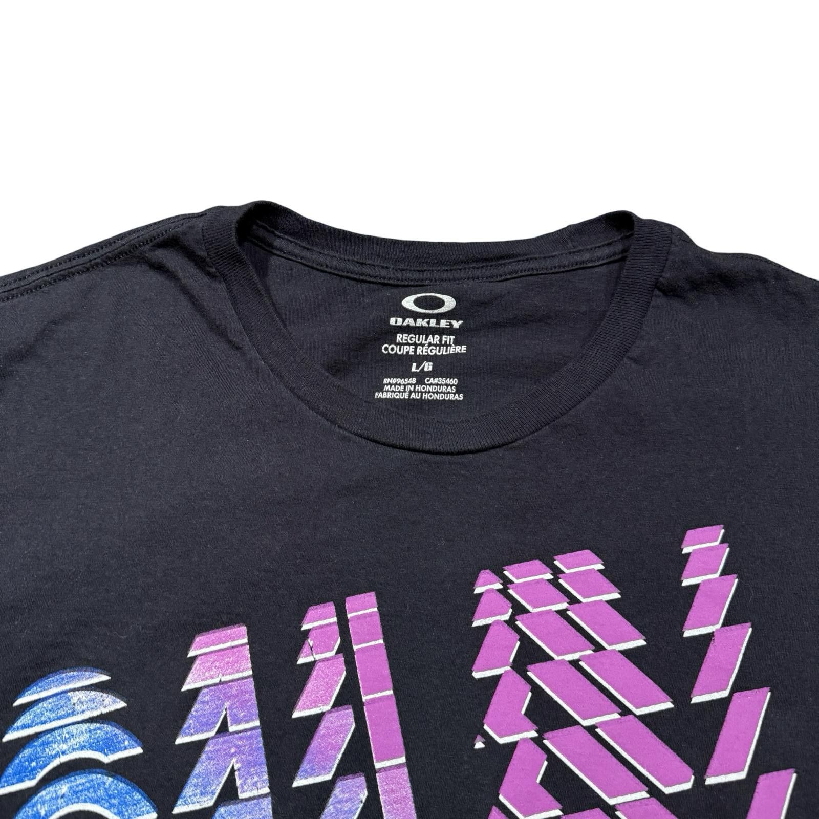 Oakley Oakley Colorful Y2K Repeating Graphic Tee Size US L / EU 52-54 / 3 - 2 Thumbnail