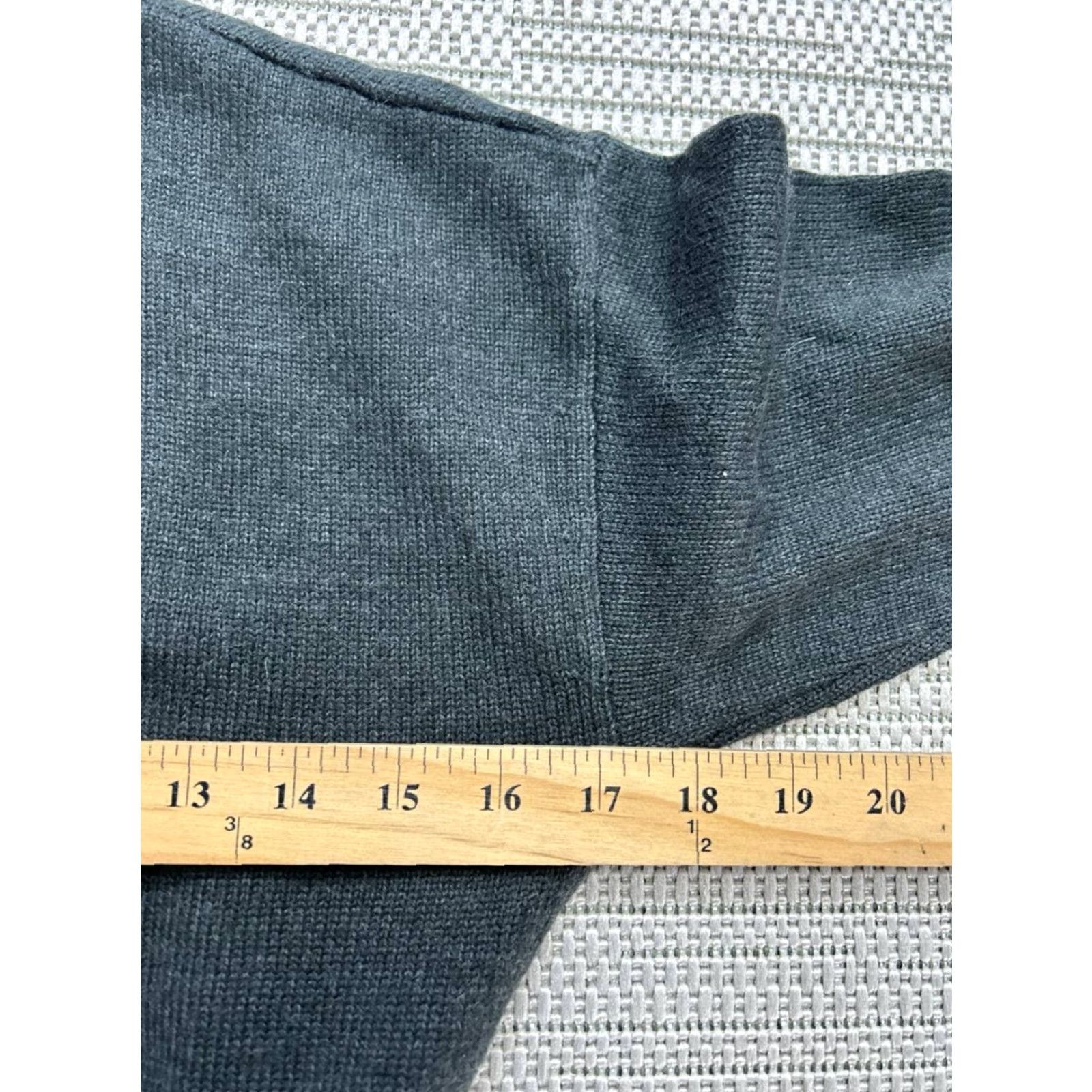 Banana Republic Banana Republic Sweater Dress Womens XS Gray Knit Bodycon Pullover V-Neck Short Dress Winter Fall Clothing Size XS / US 0-2 / IT 36-38 - 7 Thumbnail