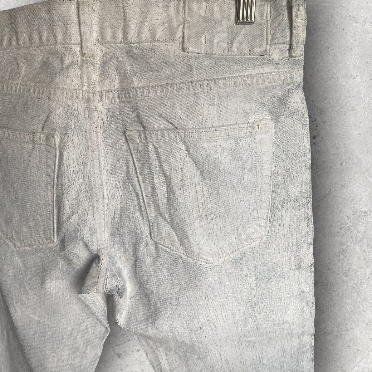 Maison Margiela AW12 Margiela x HM White Painted Denim Size US 29 - 4 Thumbnail