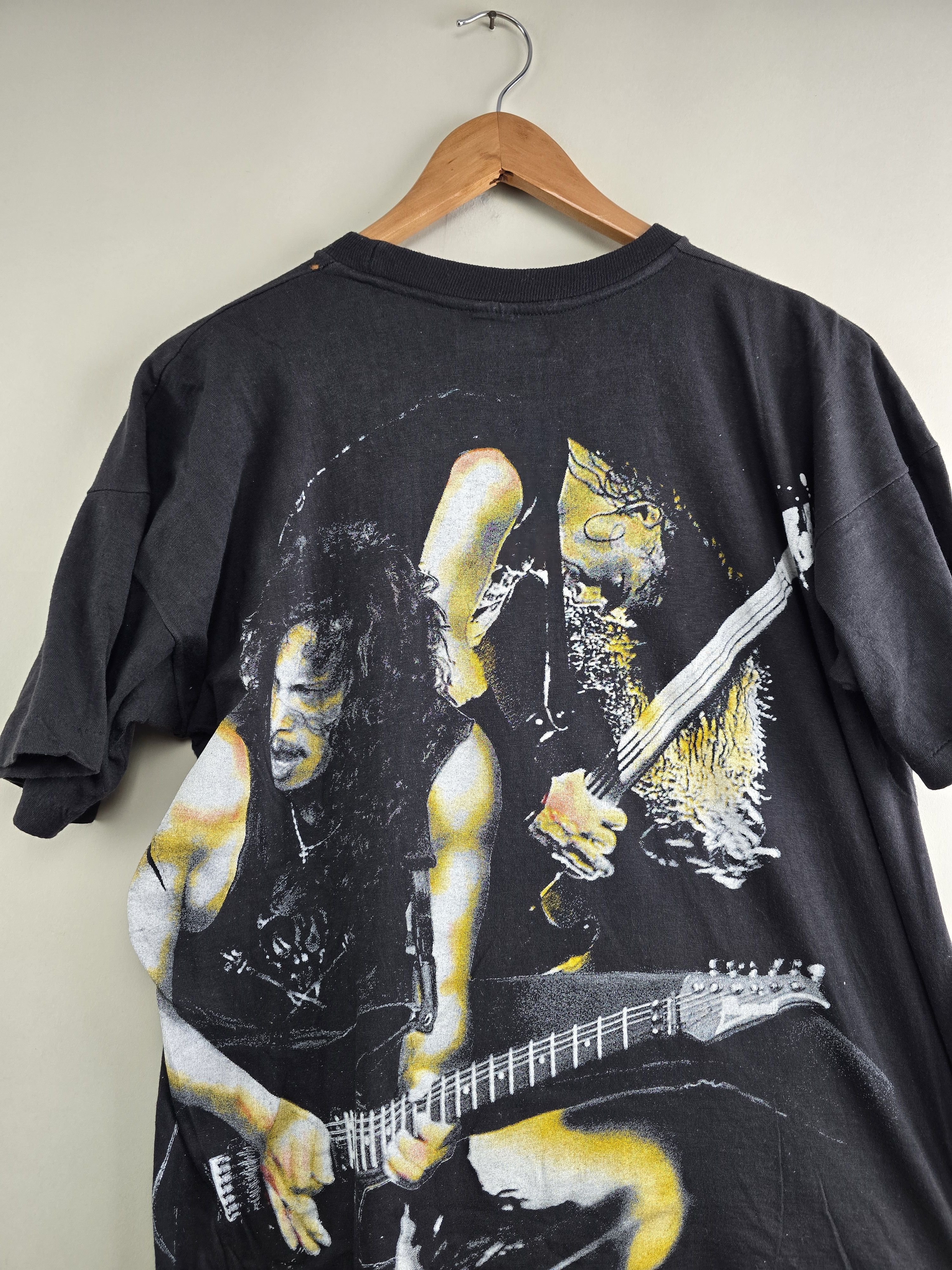 Band Tees × Metallica × Vintage 90s Metallica Rock tee vintage L 22" 25.5" Size US L / EU 52-54 / 3 - 6 Thumbnail