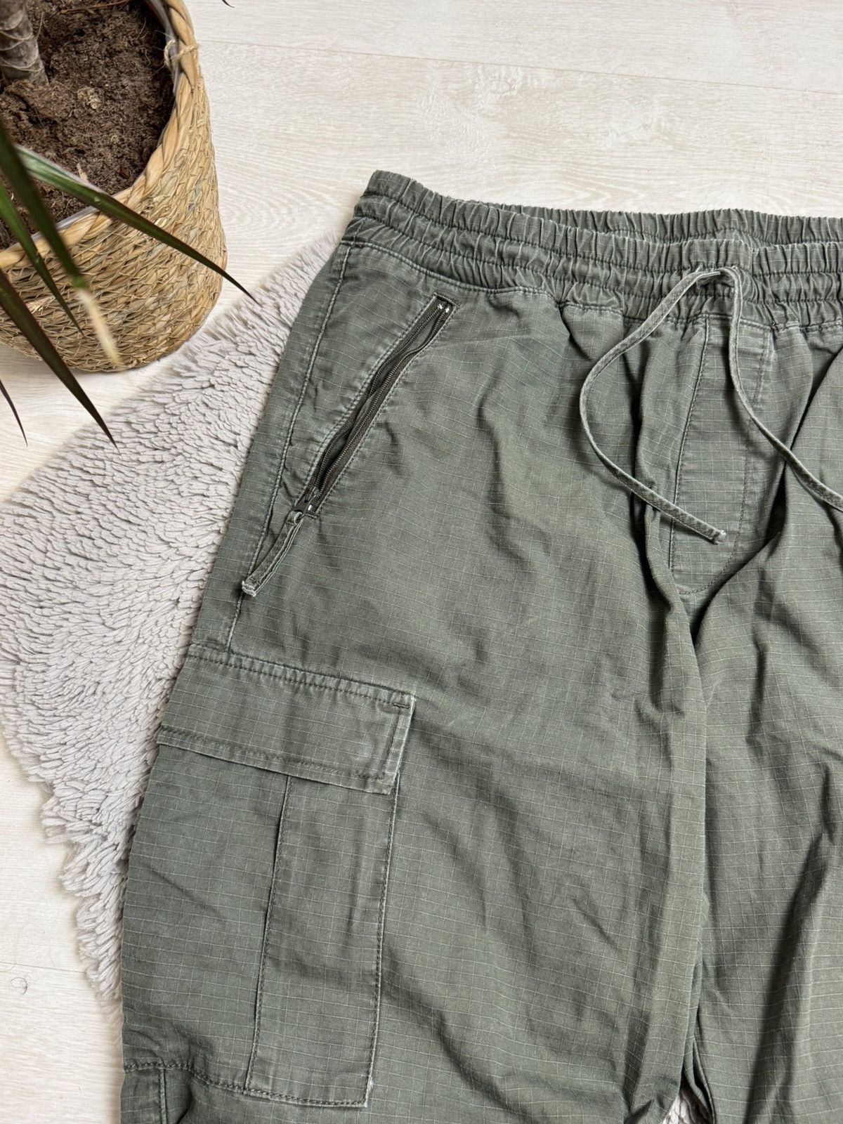 Carhartt × Vintage Carhartt Vintage Baggy Pants Khaki Track Center Logo Y2K Size US 38 / EU 54 - 6 Thumbnail