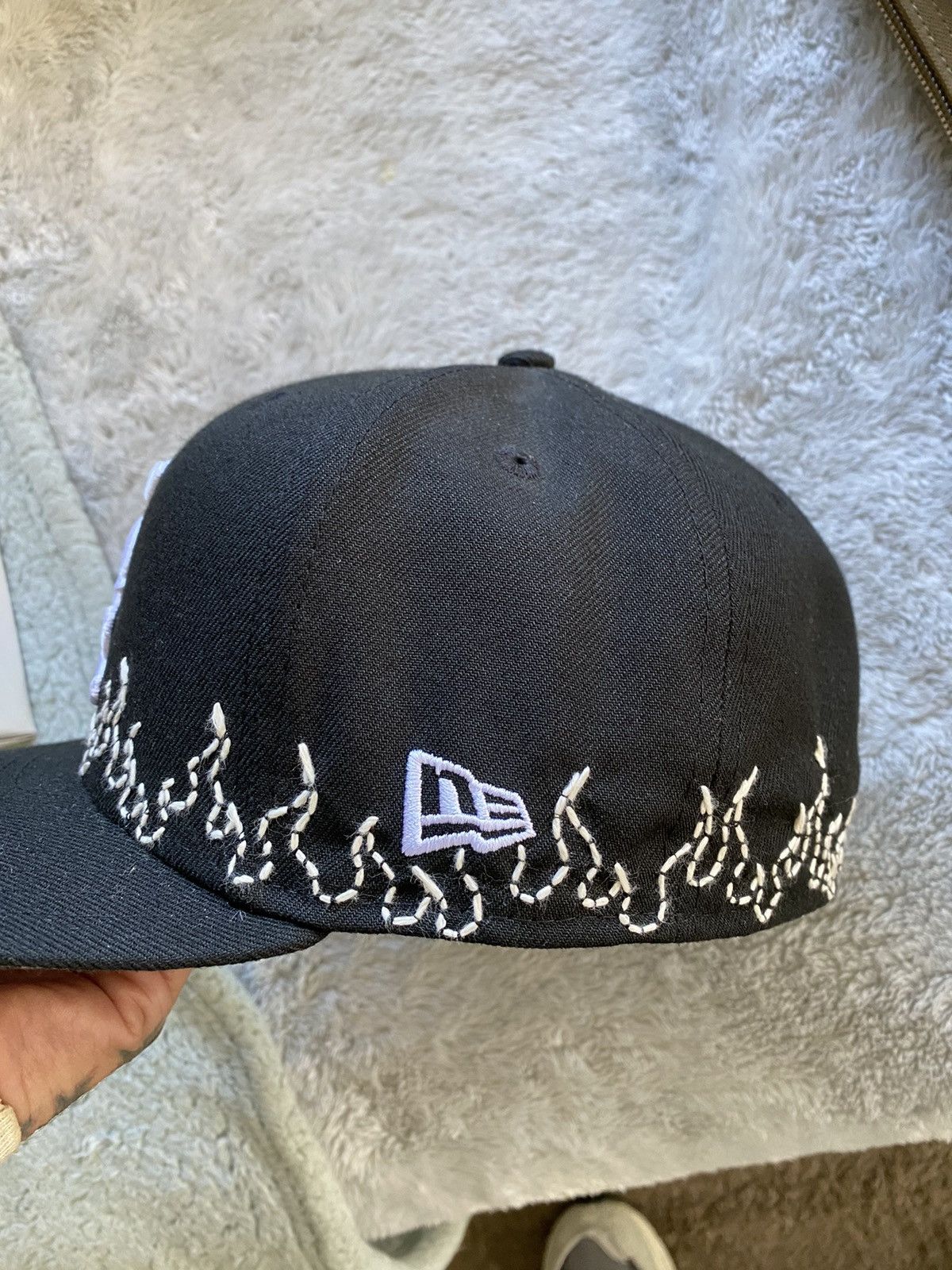 New Era New Era x Loso NYC Chicago white Sox flames fitted hat 7 1/4 Size ONE SIZE - 2 Thumbnail
