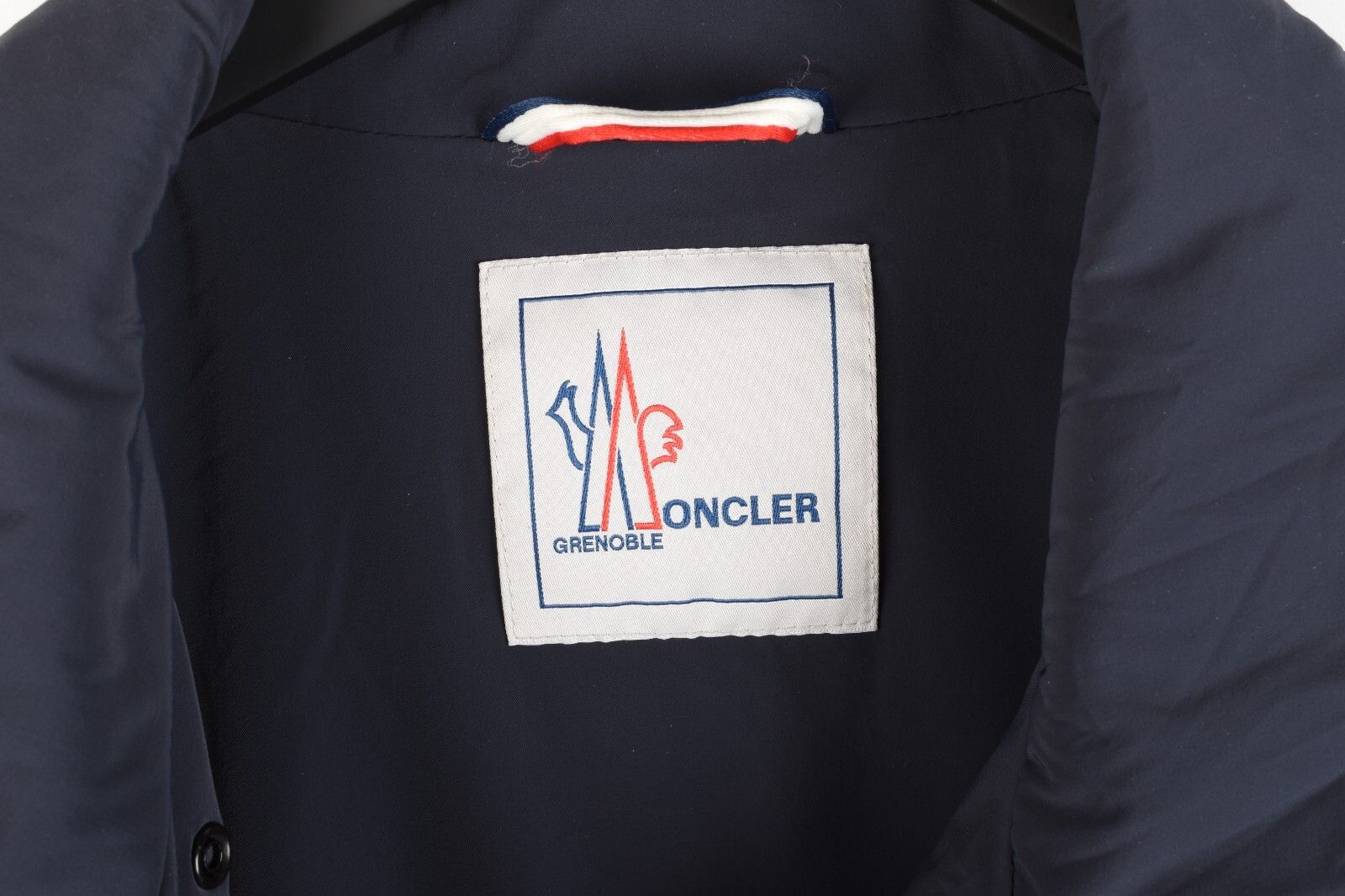 Moncler Original Moncler Grenoble Lay Women Jacket Size 2 S/M H5377 Size S / US 4 / IT 40 - 5 Thumbnail
