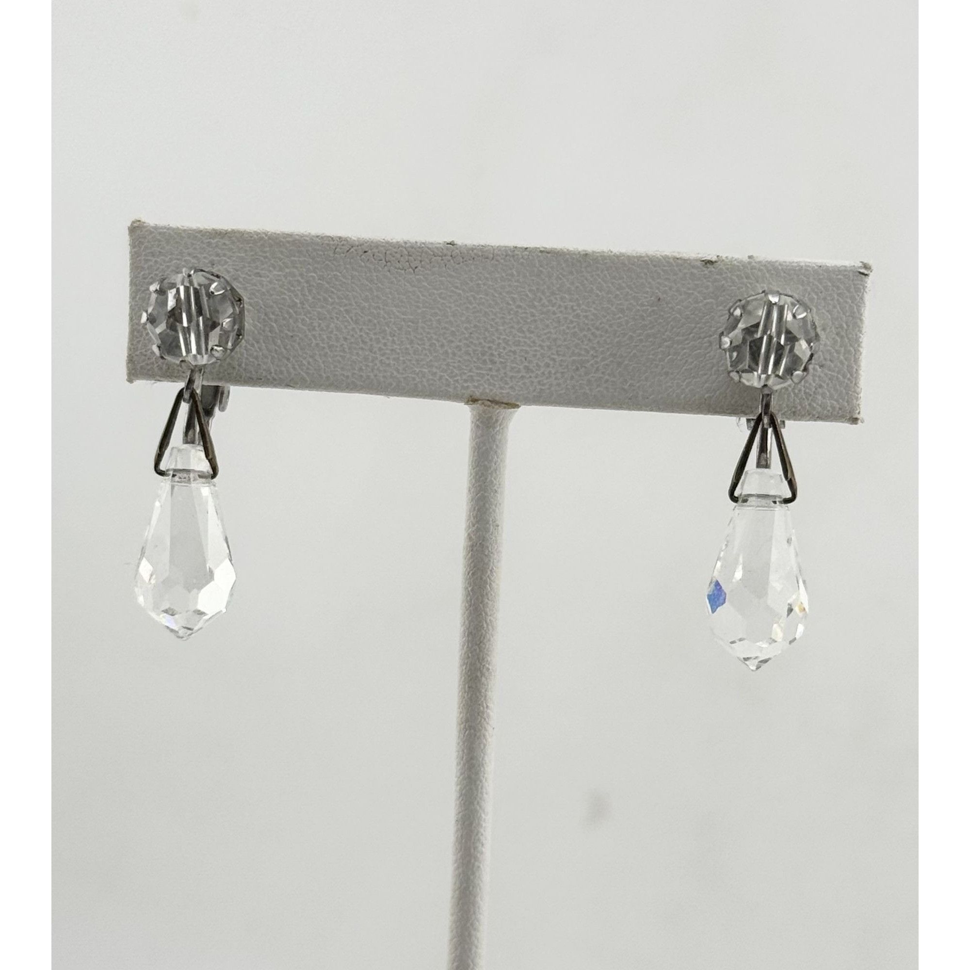 Vintage Vintage Mid Century Mod faceted crystal dangle drop clip on Size ONE SIZE - 2 Thumbnail