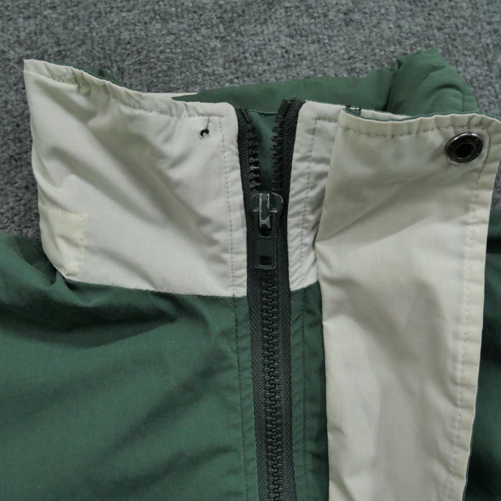 Vintage VINTAGE American Living Legend Jacket Mens M Green 90s Sailing Hooded Mid-Length Zip Snap Casual Basic Lined Size US M / EU 48-50 / 2 - 4 Thumbnail