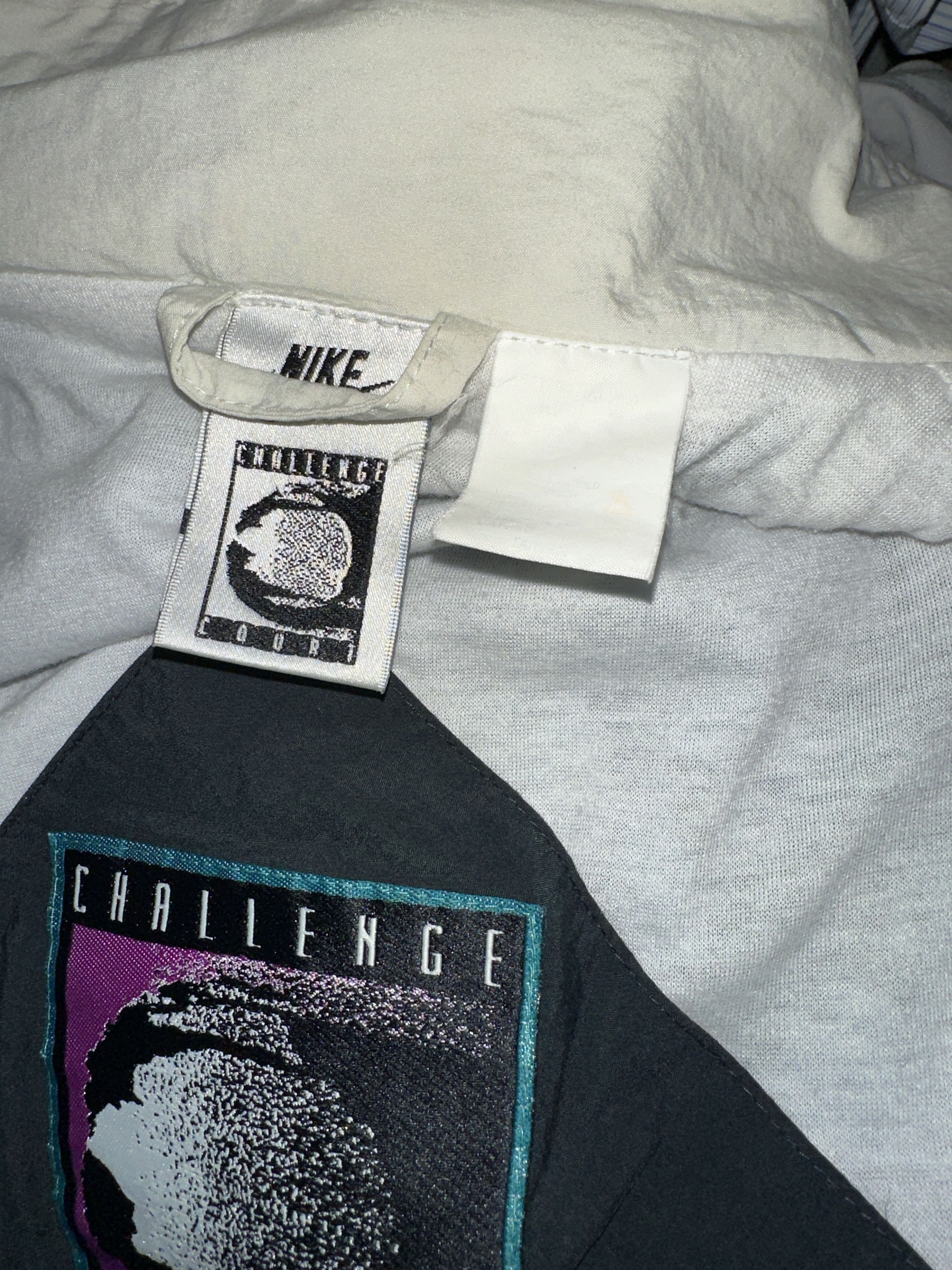 Nike Archive 90's Nike Challenge Court Windbreaker Size L Swoosh Size US L / EU 52-54 / 3 - 11 Thumbnail