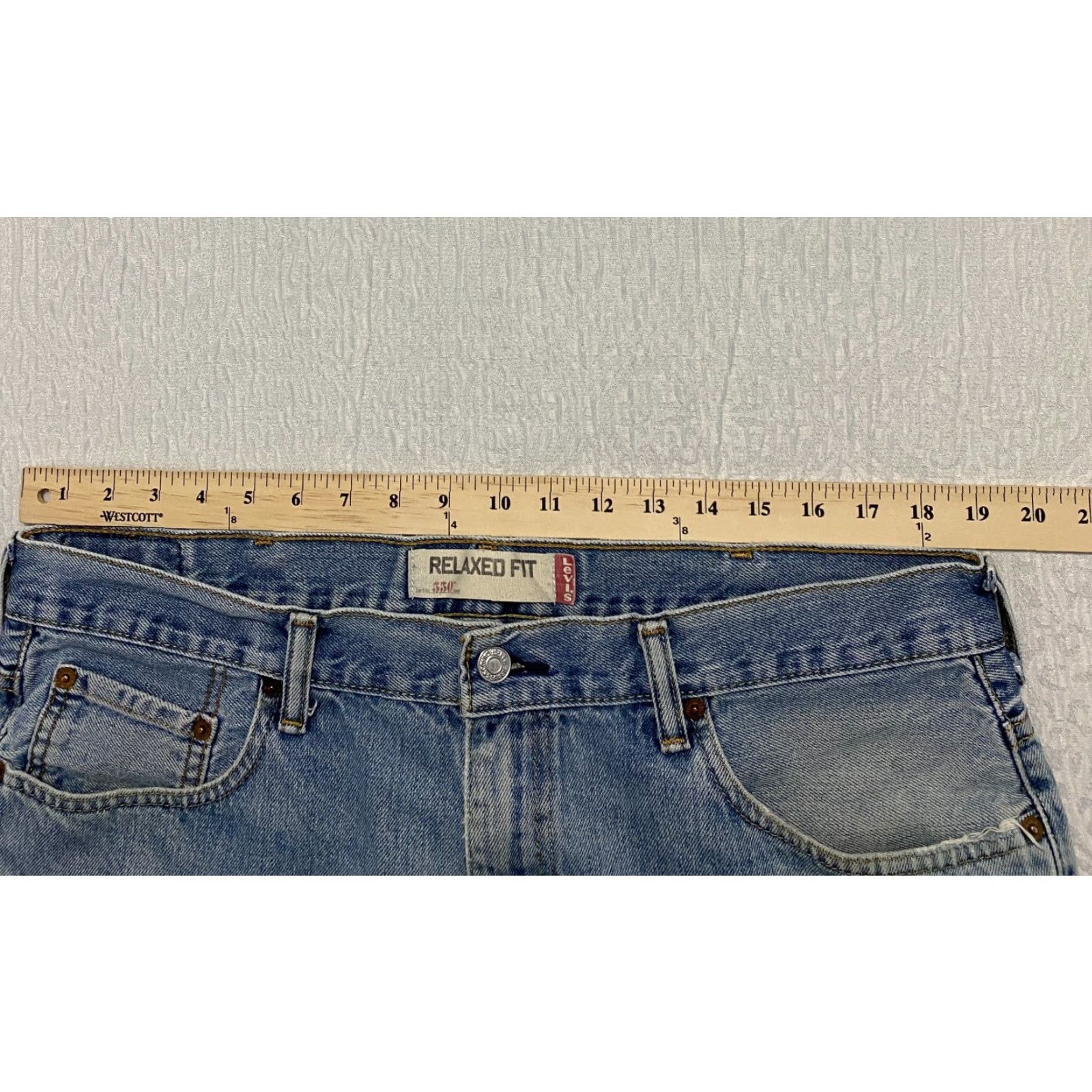 Levi's VINTAGE Levi's Jeans 550 Relaxed Fit Mens 38x30 Blue Straight Whiskers Wide Leg 5-Pocket Denim Cotton 100% USA Retro Size US 38 / EU 54 - 6 Thumbnail