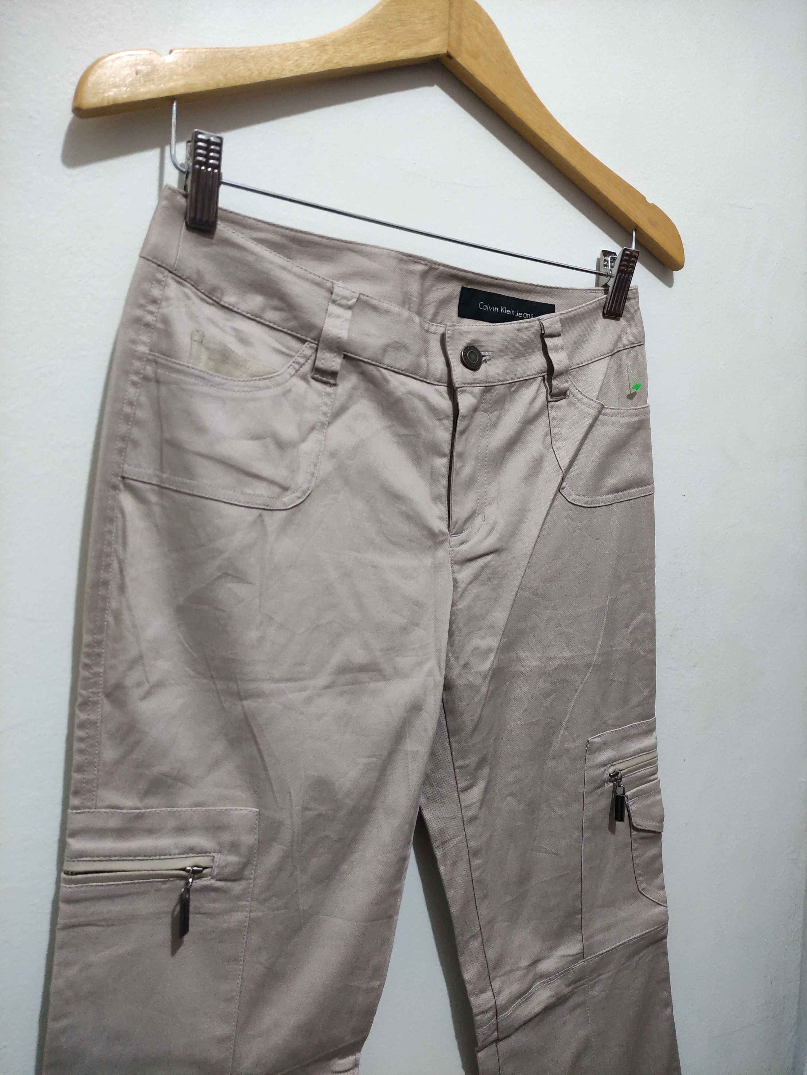 Calvin Klein Calvin Klein Jeans Flare Pant Size 28" / US 6 / IT 42 - 6 Thumbnail