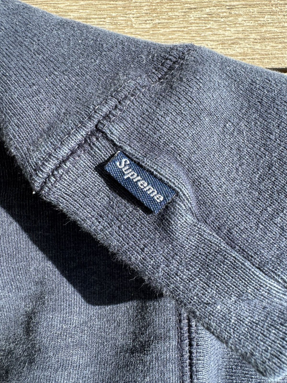 Supreme Supreme FW 2017 “Compact Logo Hoodie” Navy Size Medium Size US M / EU 48-50 / 2 - 10 Thumbnail