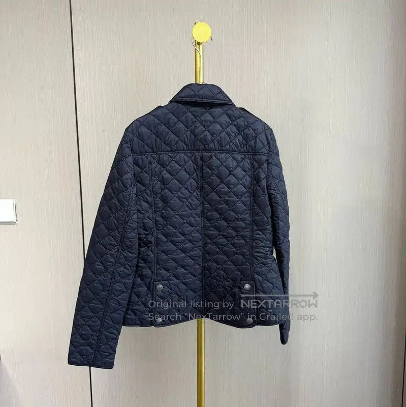 Burberry Burberry Women's Navy Cotton Quilted Jacket. Size S / US 4 / IT 40 - 2 Thumbnail