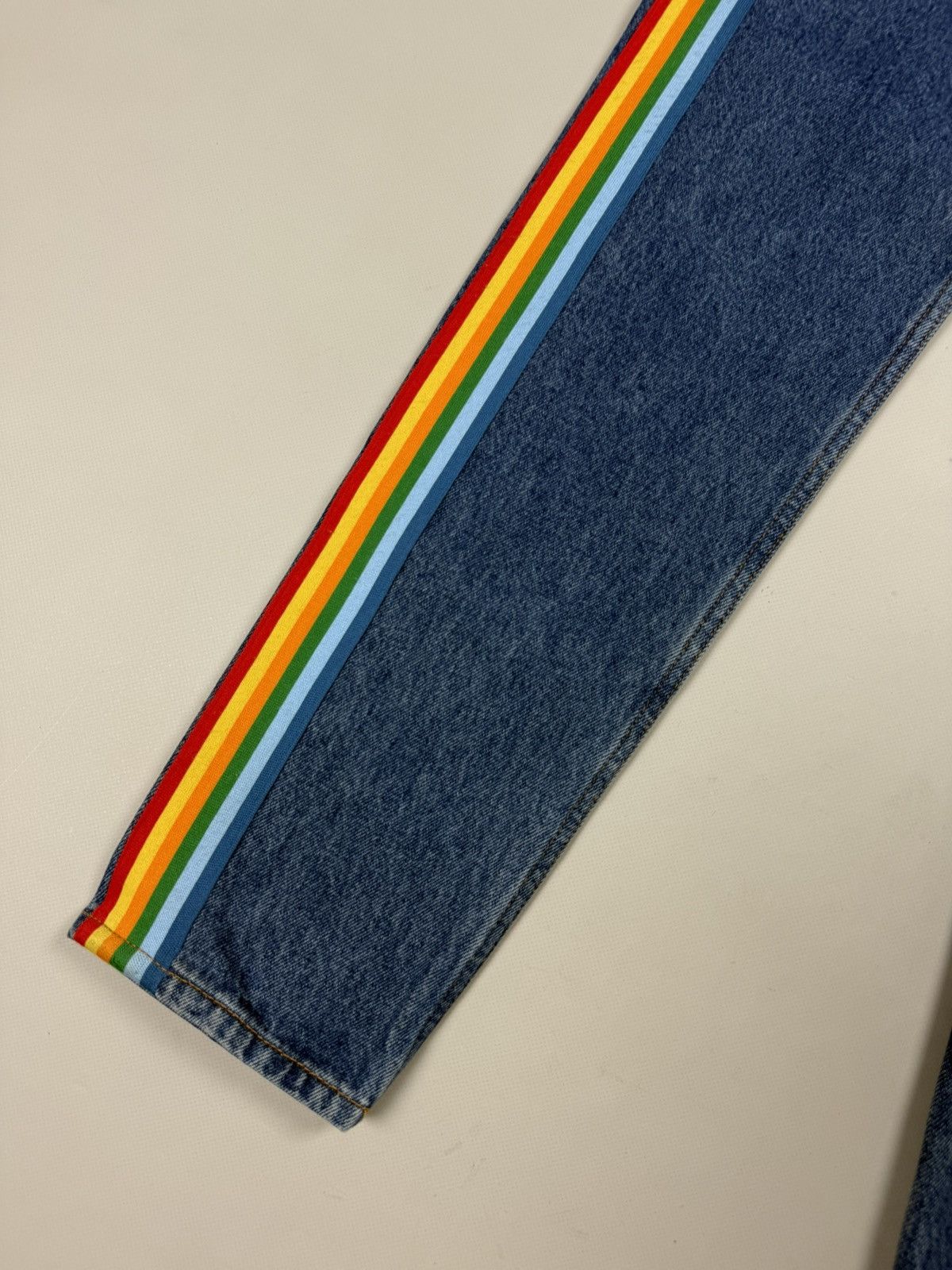 Palm Angels BNWT! Palm Angels Ladies Denim Rainbow Medium Wash Jeans Size 26" / US 2 / IT 38 - 8 Thumbnail