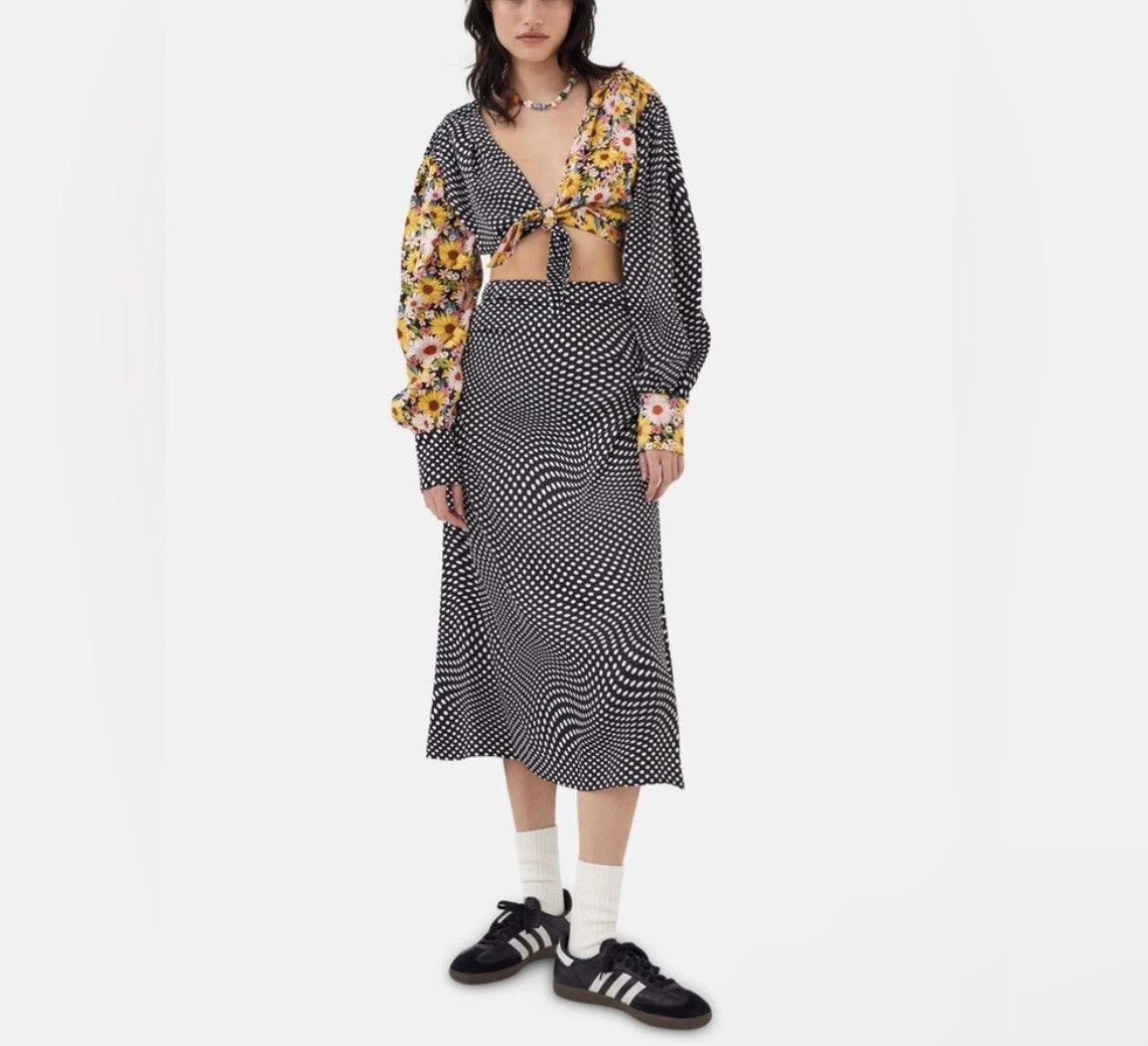 For Love & Lemons For Love & Lemons Anya Crop Top + Kat Midi Skirt One Set M Size M / US 6-8 / IT 42-44 - 1 Thumbnail