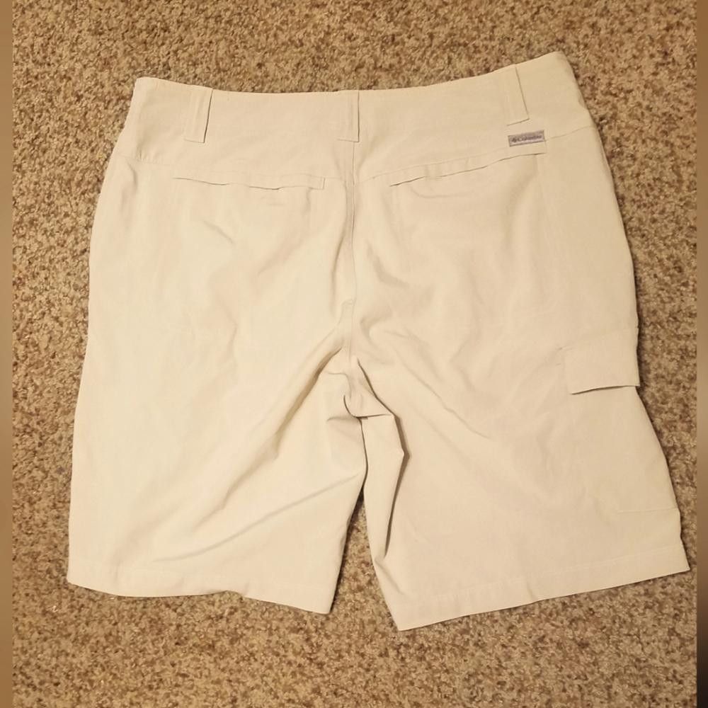 Columbia Columbia Men's Cream Shorts Size 34 Size US 34 / EU 50 - 2 Thumbnail