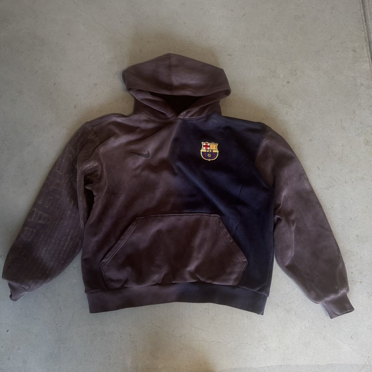 Nike × Travis Scott Cactus Jack X FC Barcelona Split Dye hoodie