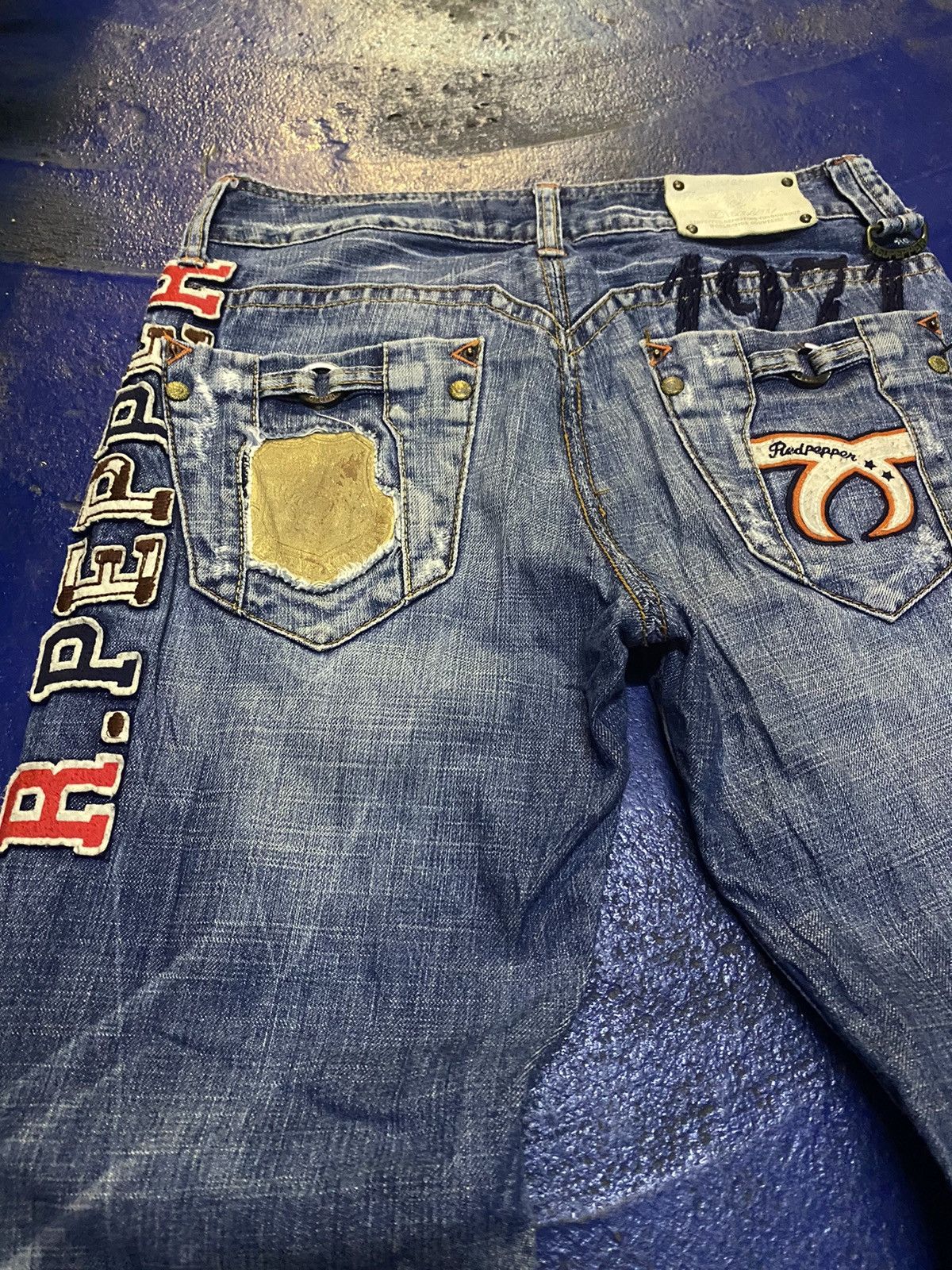 Hysteric Glamour × Japanese Brand Japan 🇯🇵 Redpepper patchwork painted Size US 32 / EU 48 - 2 Thumbnail
