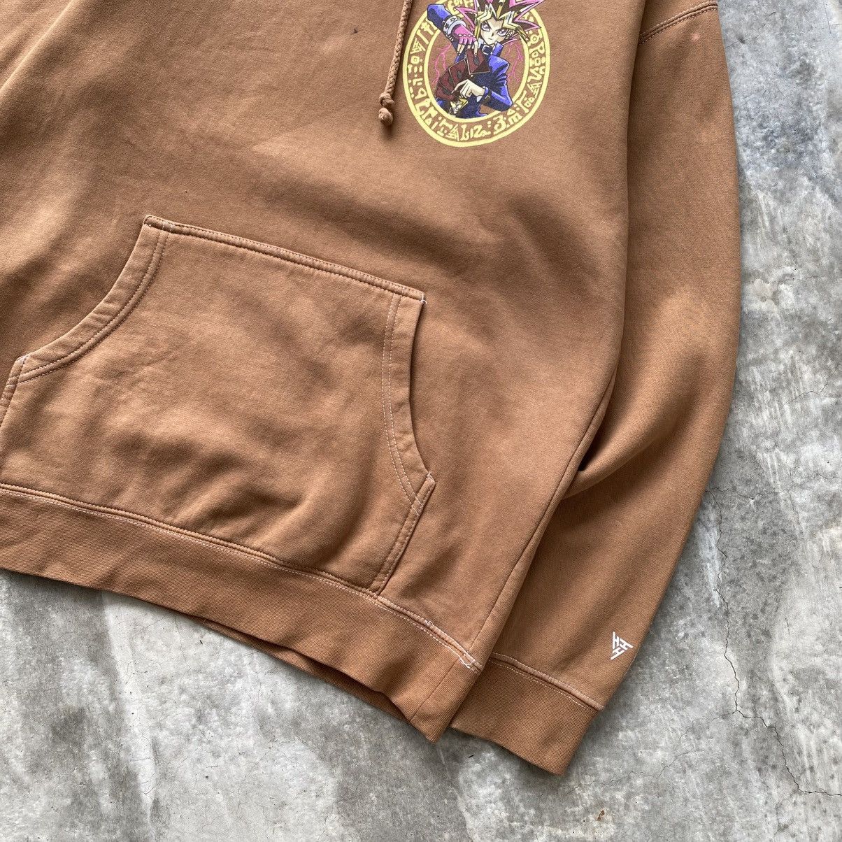 Anime × Hypland × Vintage Vintage Y2K Yugioh Hoodie (S) Size US S / EU 44-46 / 1 - 7 Thumbnail