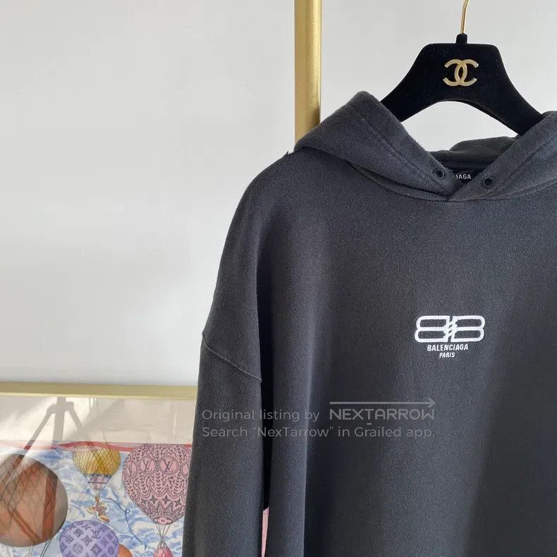 Balenciaga Balenciaga Dark Logo Hoodie Size US S / EU 44-46 / 1 - 3 Thumbnail