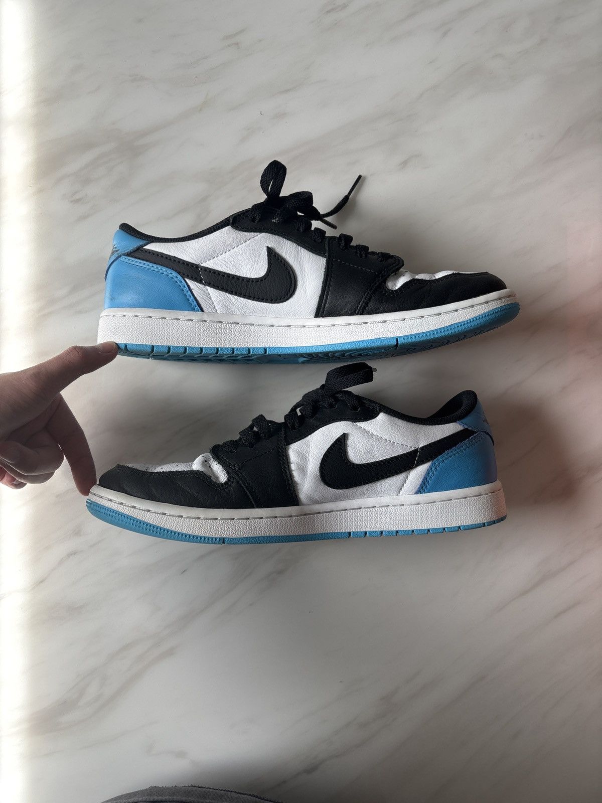 Jordan Brand Jordan 1 Retro Low OG Powder Blue Size US 9 / EU 42 - 3 Thumbnail