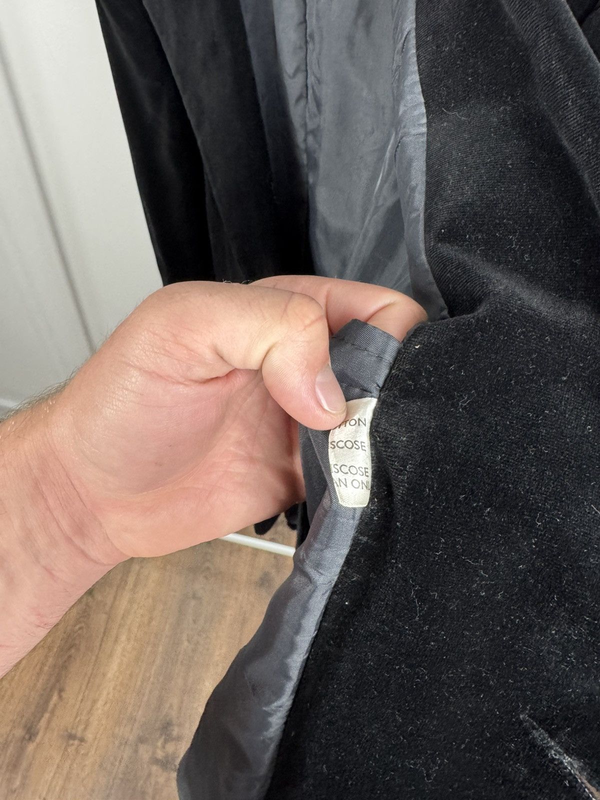 Other Vintage Women’s Black Velvet Blazer Tailored Jacket Coat Size L / US 10 / IT 46 - 10 Thumbnail