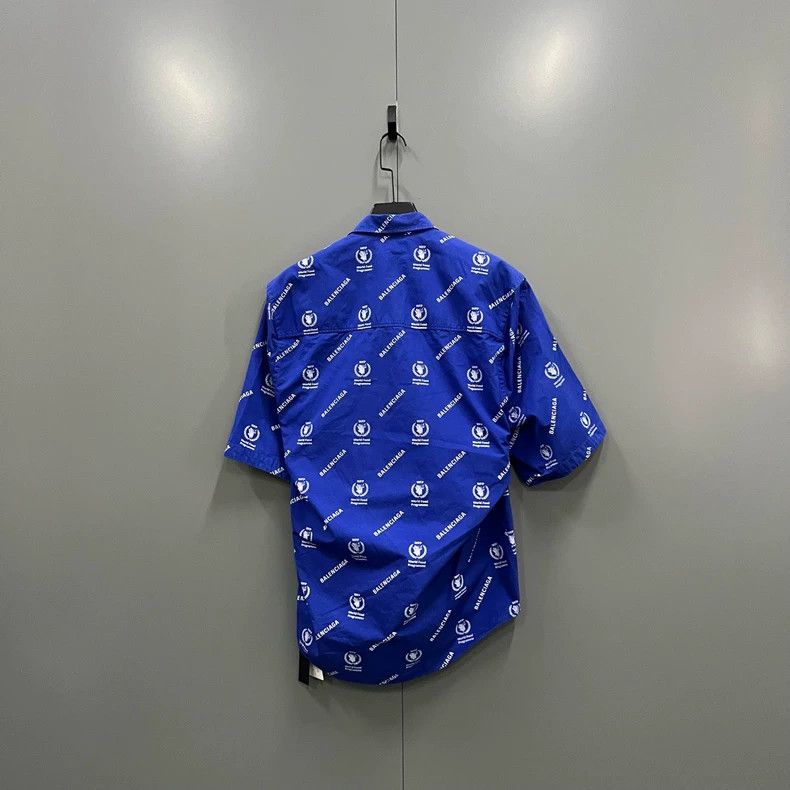 Balenciaga Balenciaga Bullet screen logo short sleeve shirt Size US S / EU 44-46 / 1 - 3 Thumbnail